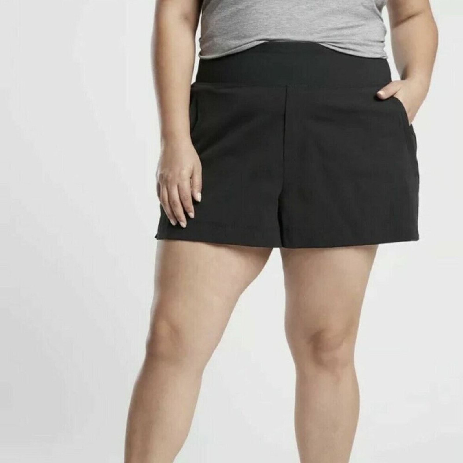 Athleta Trekkie North Black Short Size 24 NWT