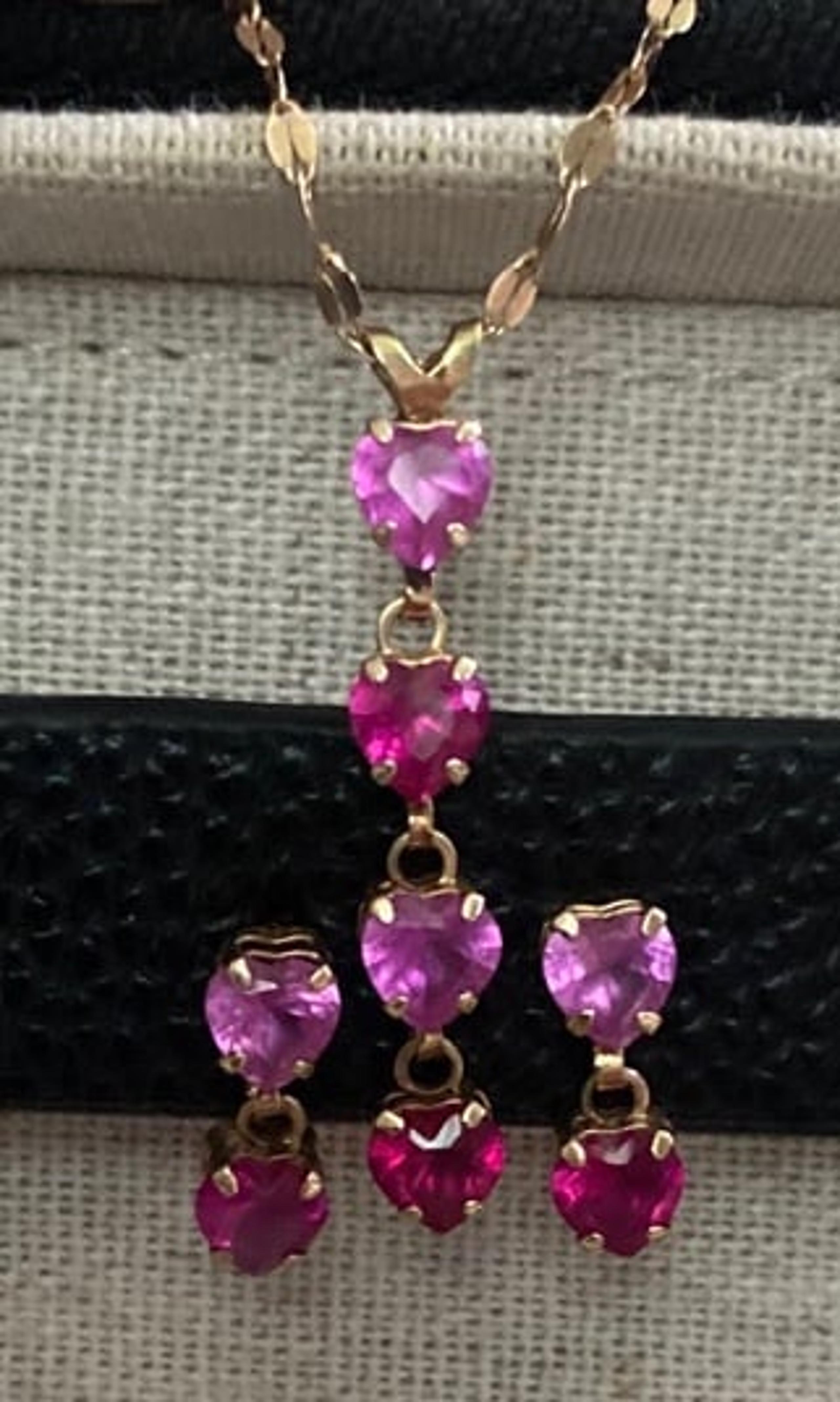 10k yellow gold hot pink sapphire pendant and matching earrings