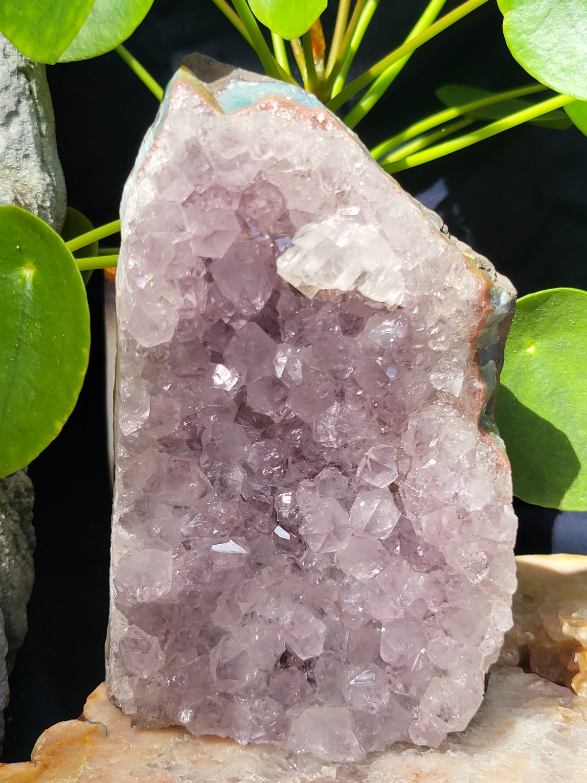 AAA AMETHYST CATHEDRAL WITH QUARTZ