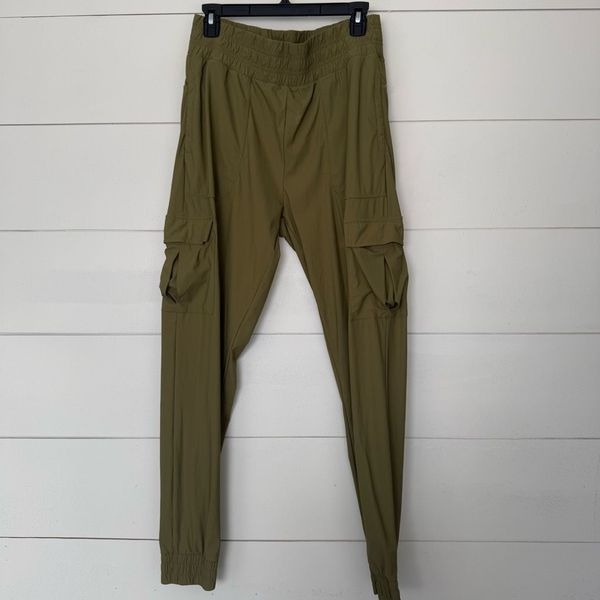Balance Athletica Women’s Large Olive Green Cargo Jogger Pants