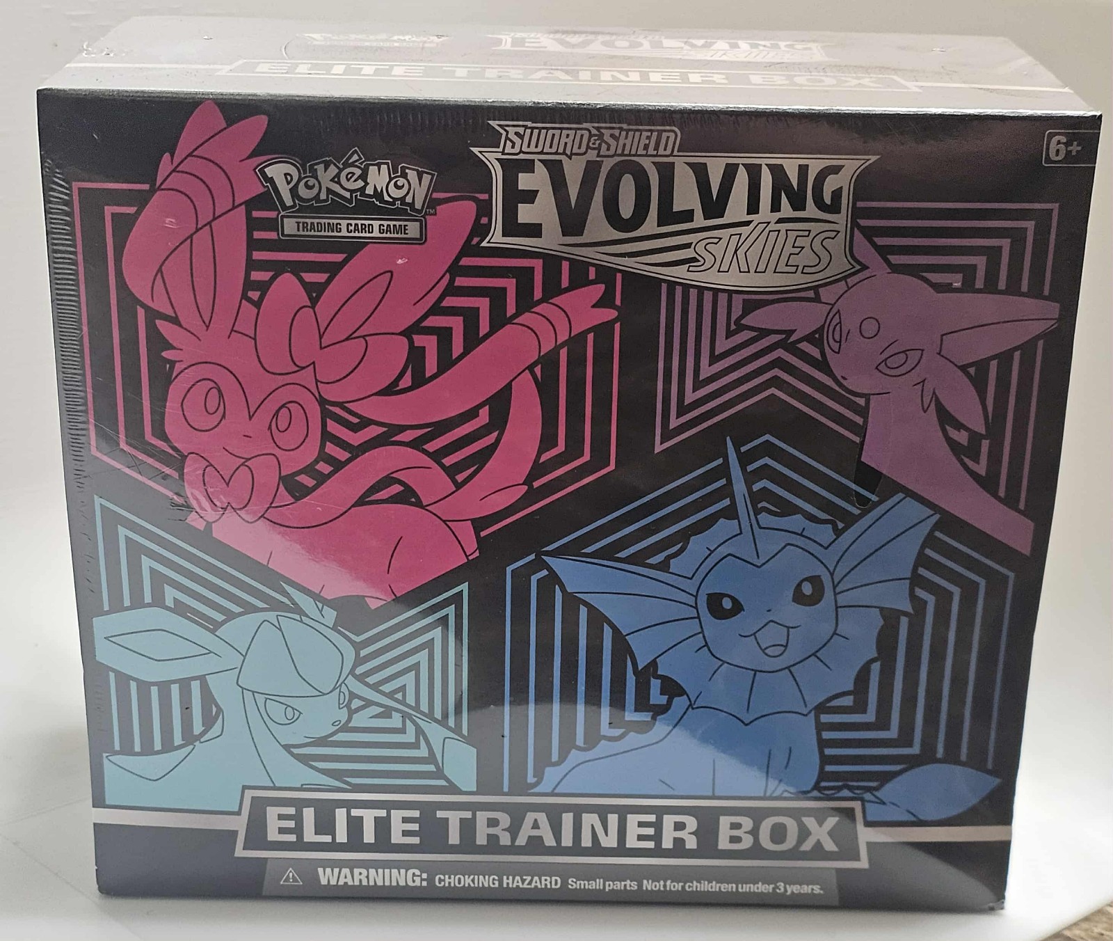 Evolving skies ETB Sealed
