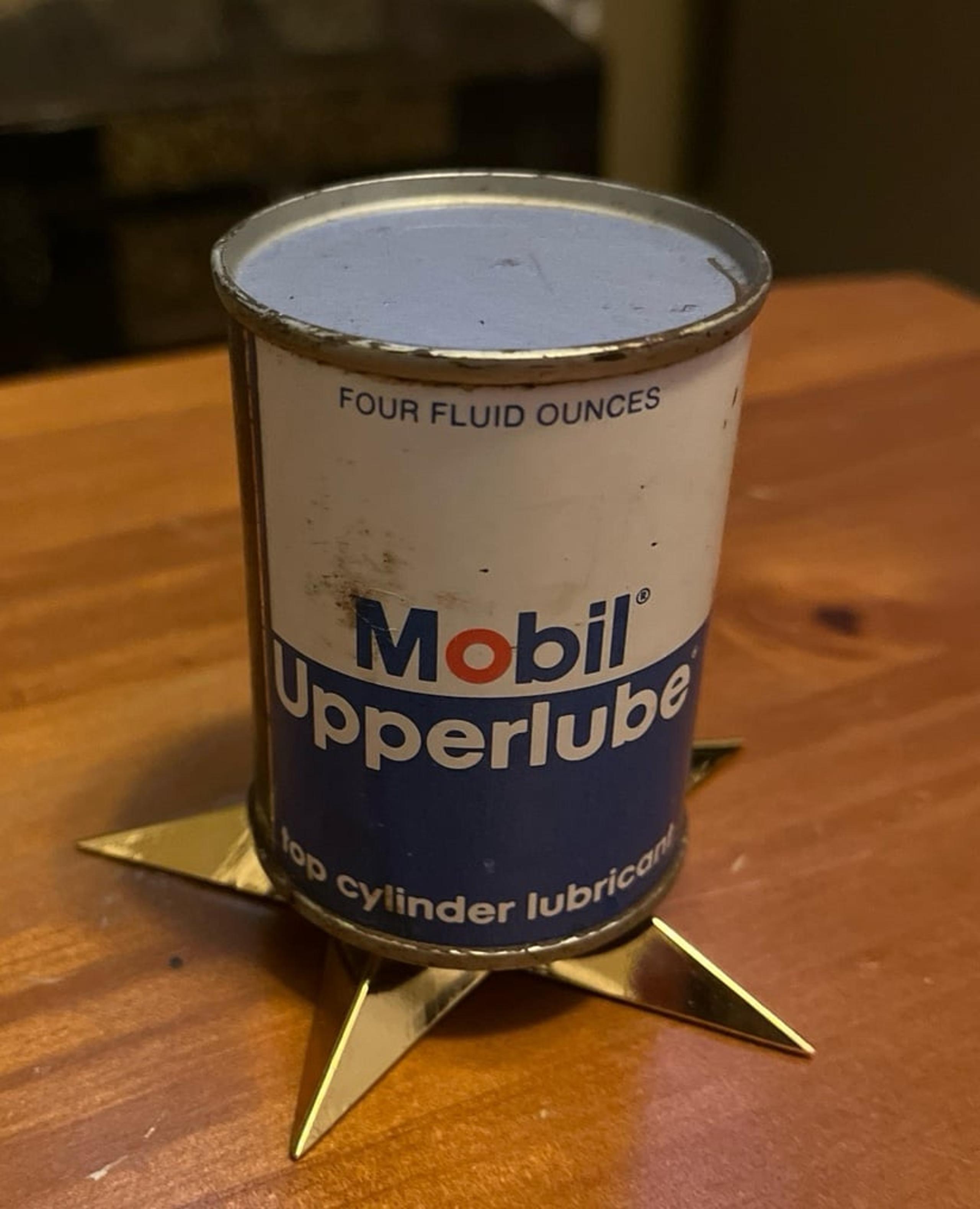 Mobil Oil Pegasus Upperlube 4 Oz Container Unopened Mobil oil - Mobil™