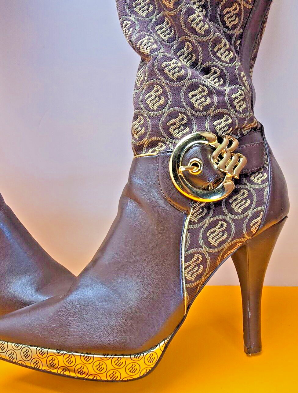 Rocawear Signature Stiletto Heel Knee-high Boots Size 8.5
