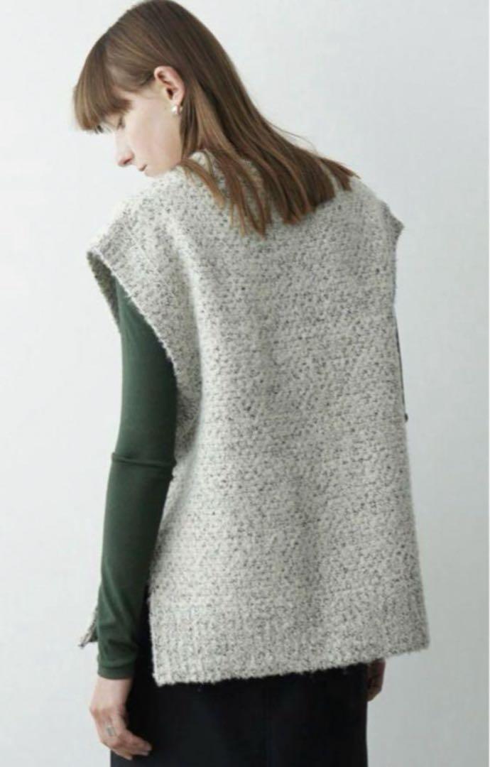 【未使用品】 ZIP SIDE CLANE TWEED VEST KNIT トップス