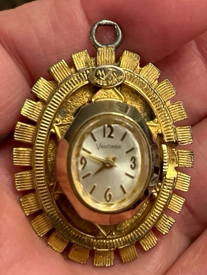 Vintage Vantage Watch Pendant Gold Tone Setting Rose Blue Green Facet Glass RUNS