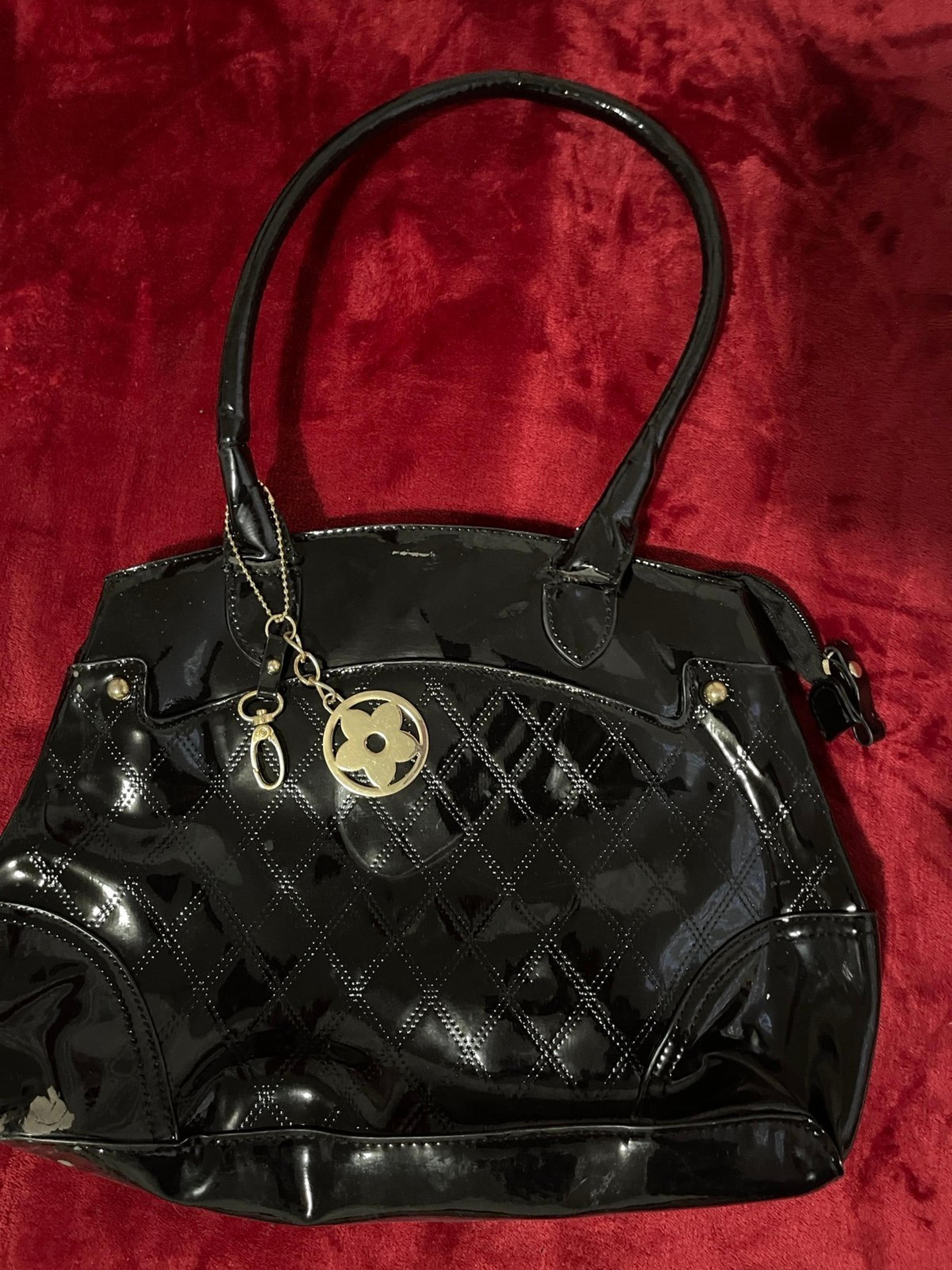 bueno black faux leather handbag