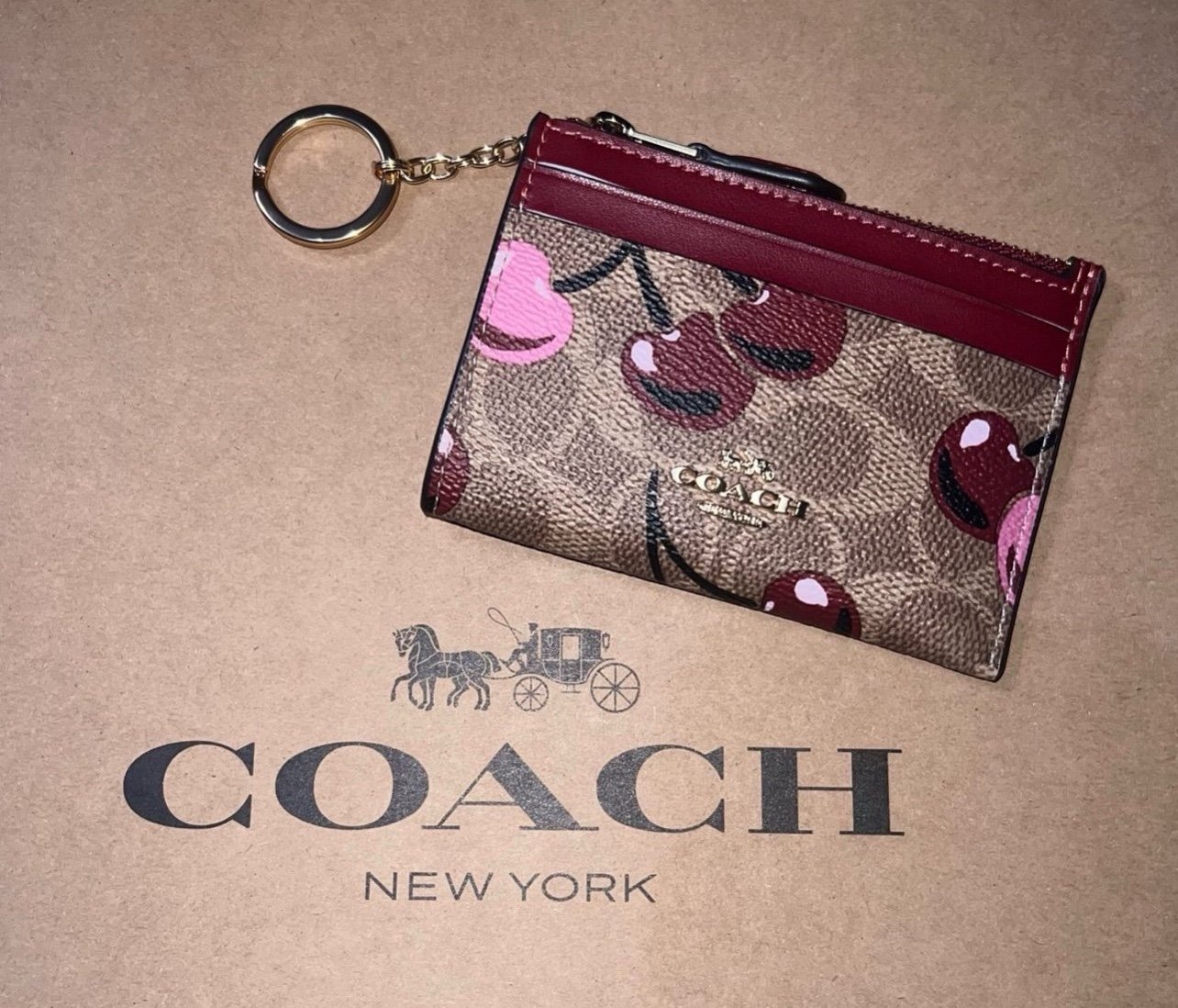 NWT COACH Card Wallet & Key Chain Cherry Print Tan/Gold Hardware AUTHENTIC CZ462
