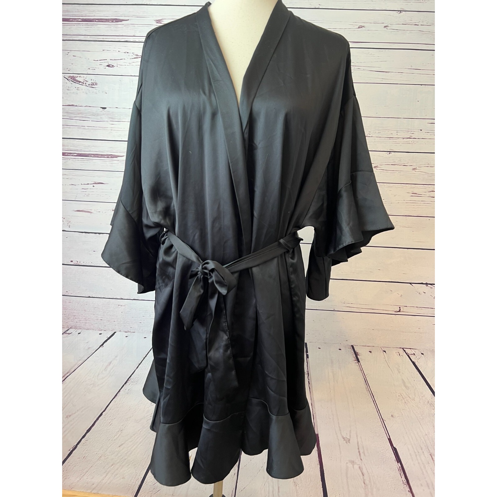 Victorias Secret Black Satin Robe Shine Medium Large M / L Black Bridal Lingerie