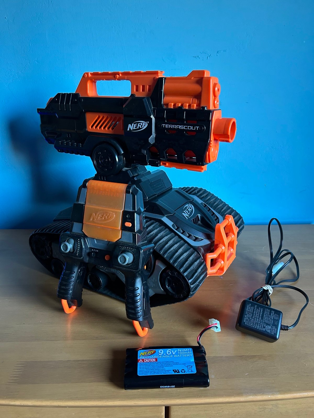 Nerf N-Strike Elite Terrascout Drone w/ Remote, Charger & Battery No Magazine