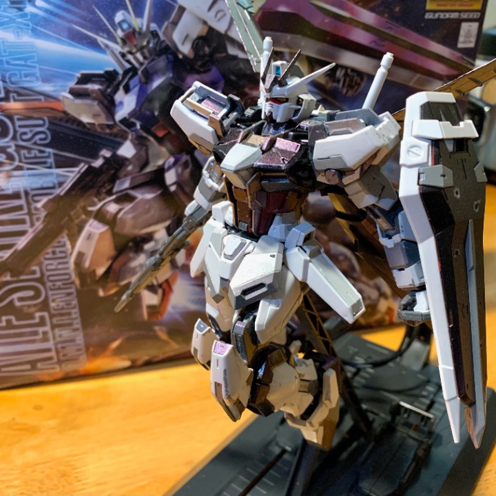 MG Aile Strike Gundam Custom