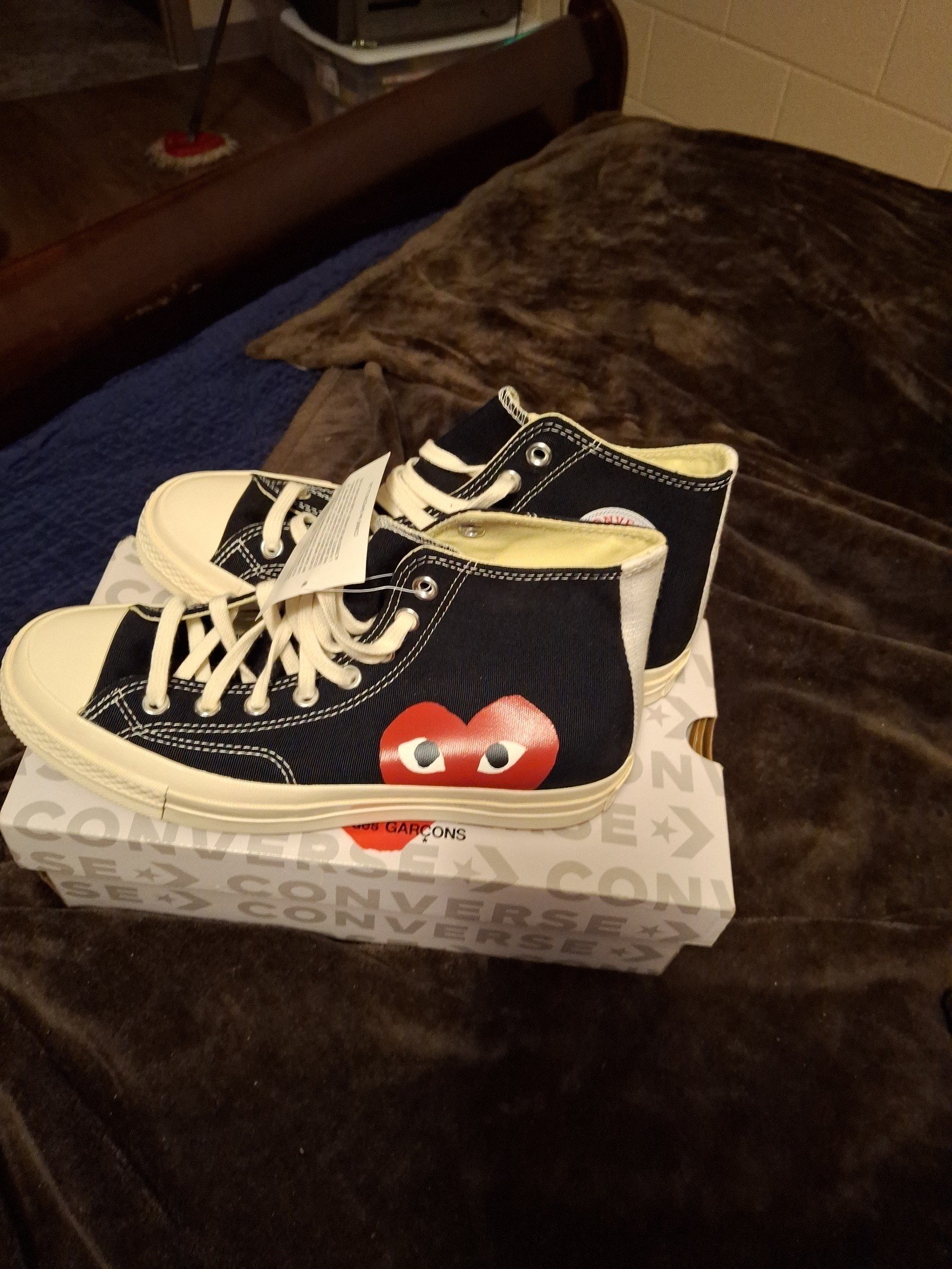 Converse