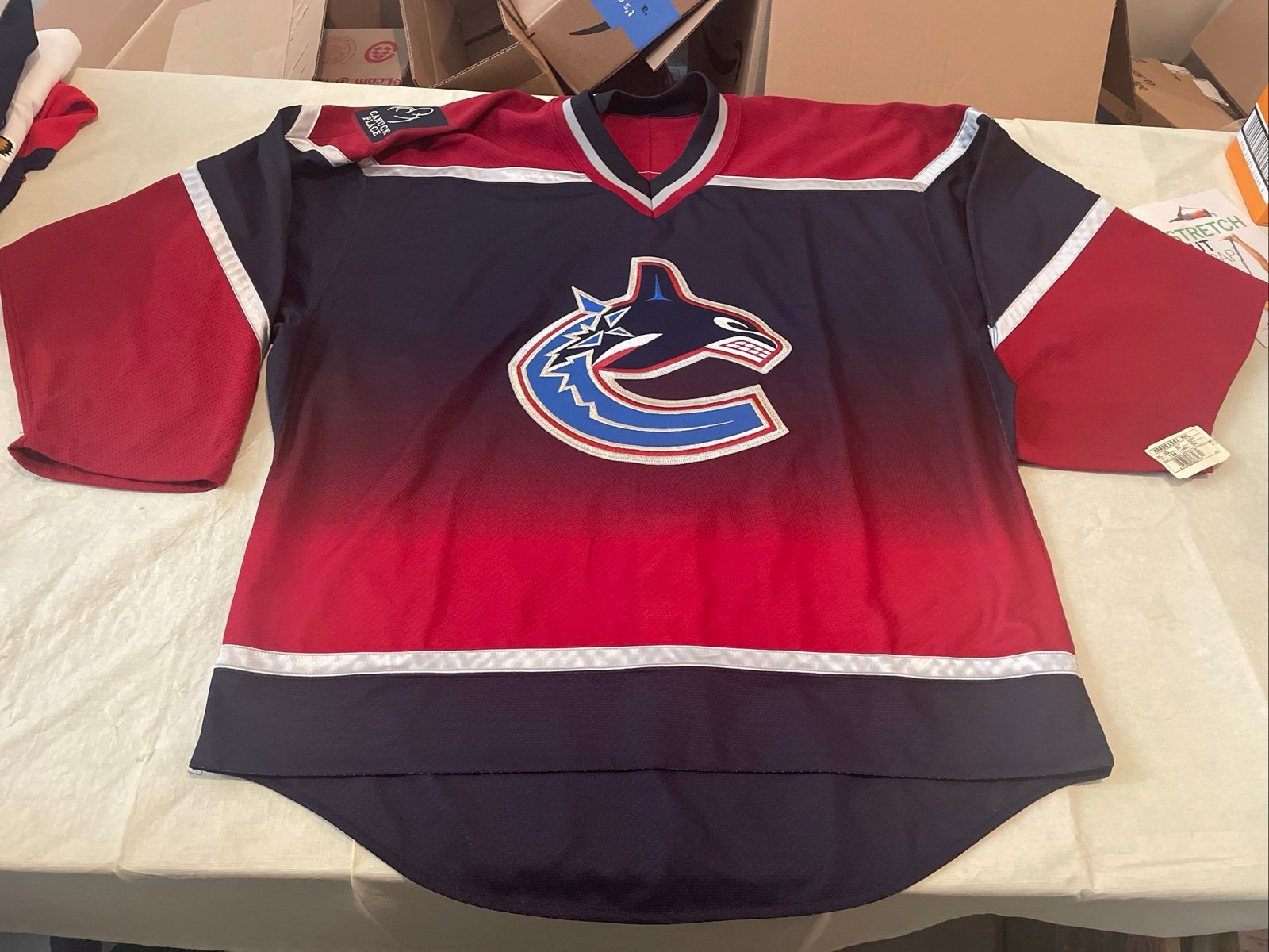 Nwt Authentic Vancouver Canucks Place Jersey Patch Mens 54 Vintage 1990s Koho