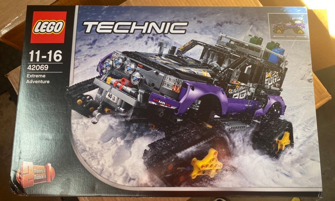 Lego Technic Extreme Adventure 42069