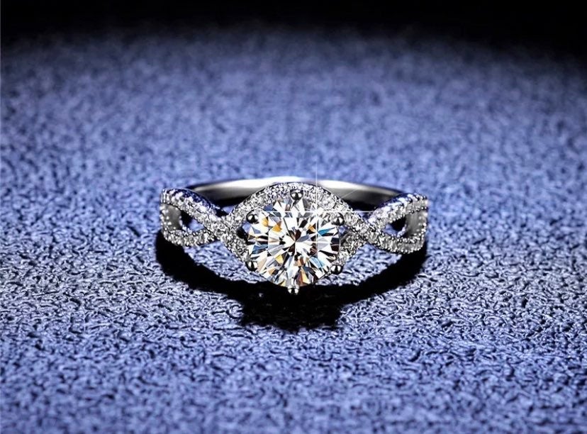 1ct Moissanite Diamond Infinity Wedding Ring