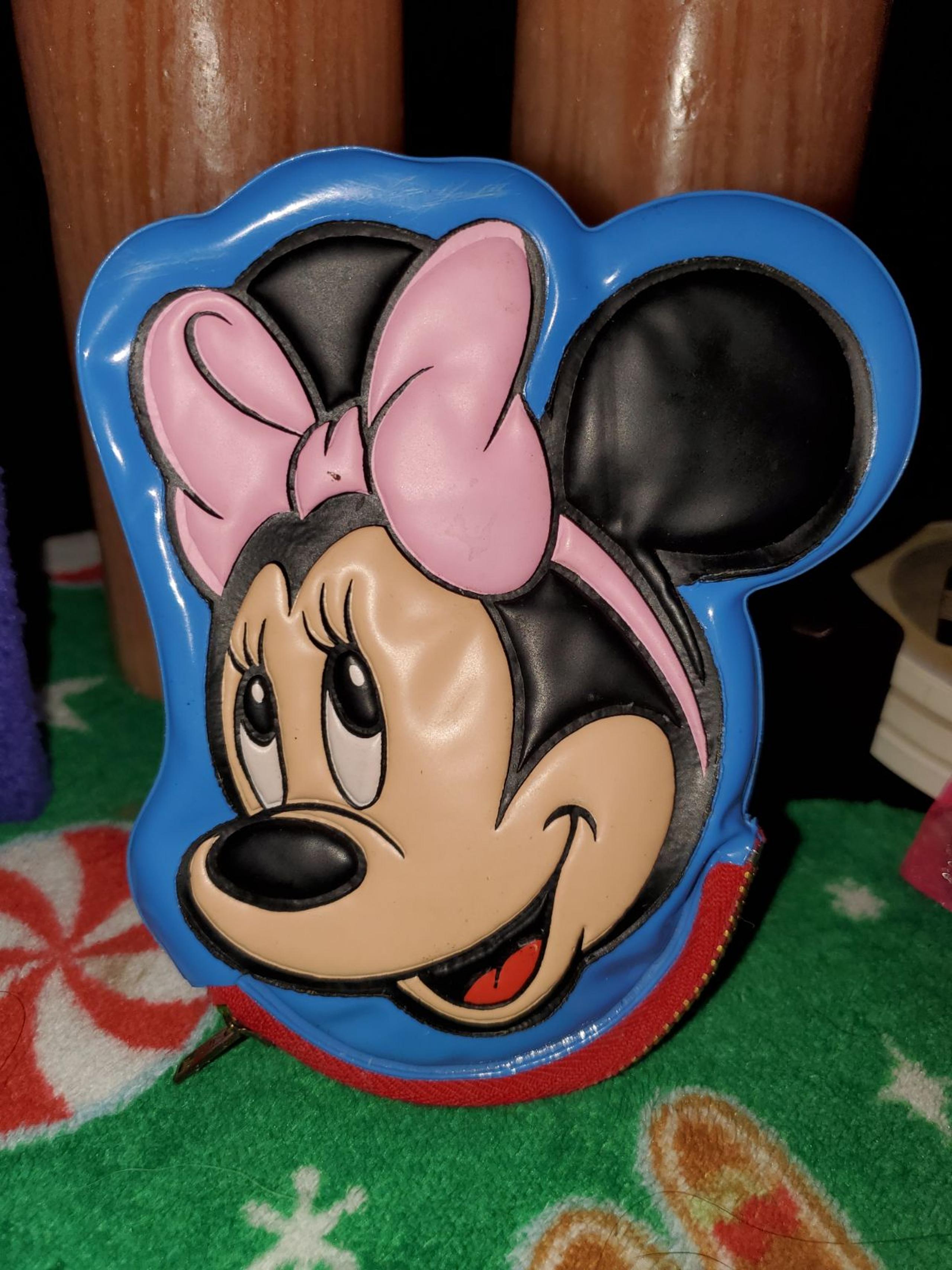 DISNEY MINNIE MOUSE COIN PURSE