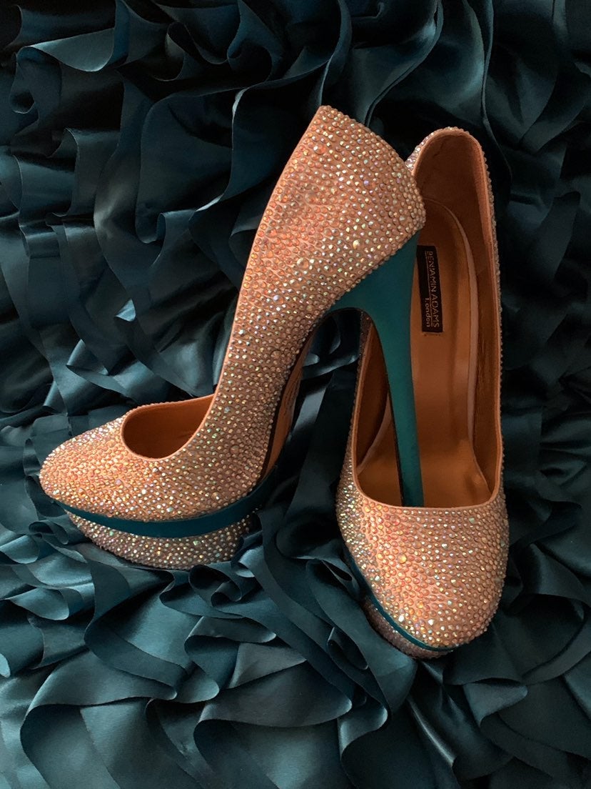 heels size