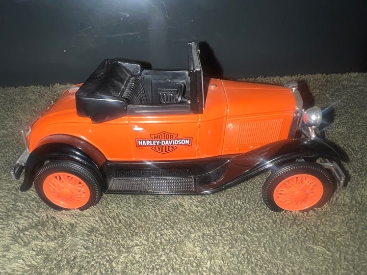 Harley Davidson / Ford Rumble Seat Coupe Die Cast Coin Bank