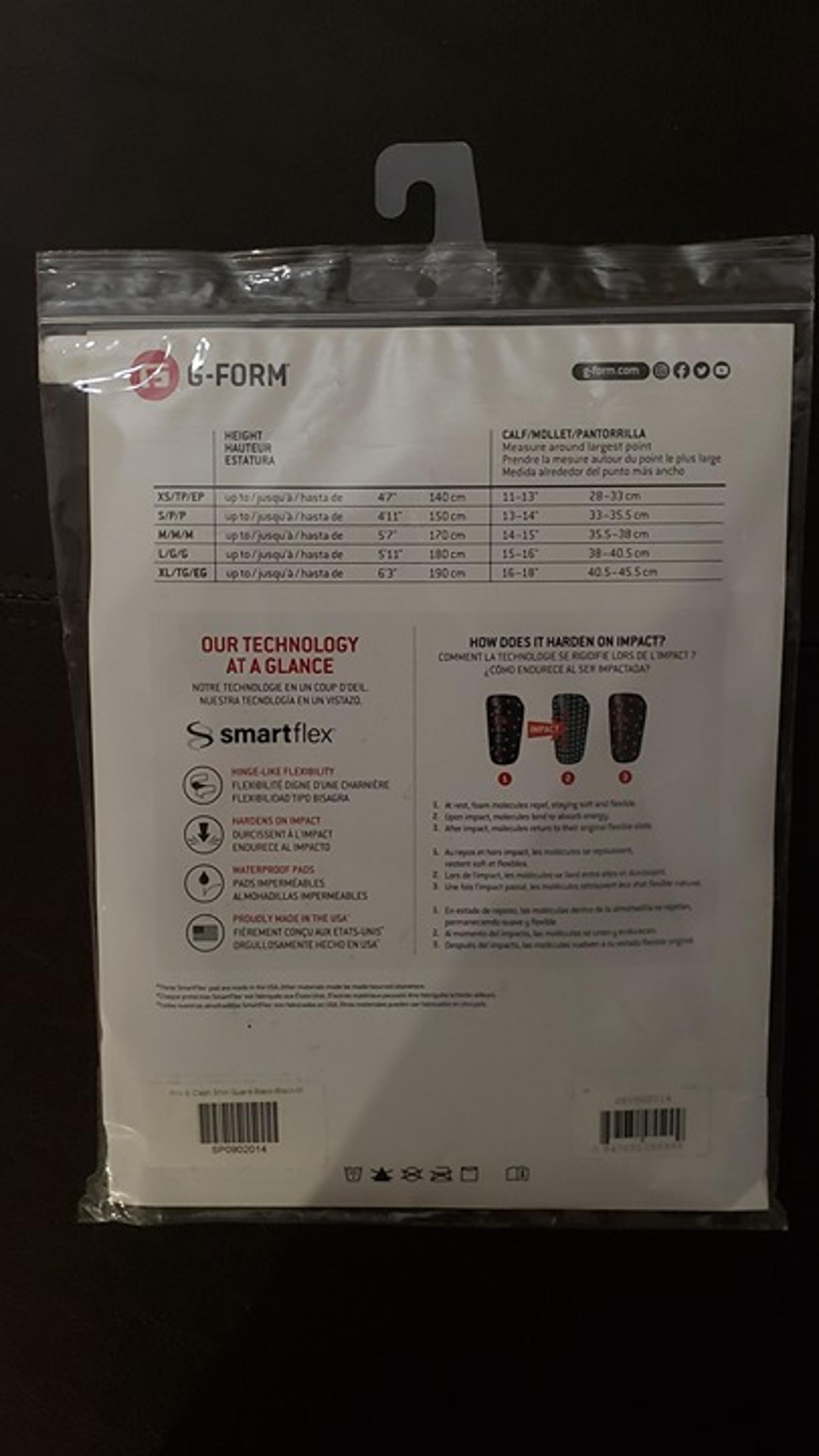 G-Form Pro-S Blade Soccer Shin Guards (Medium)