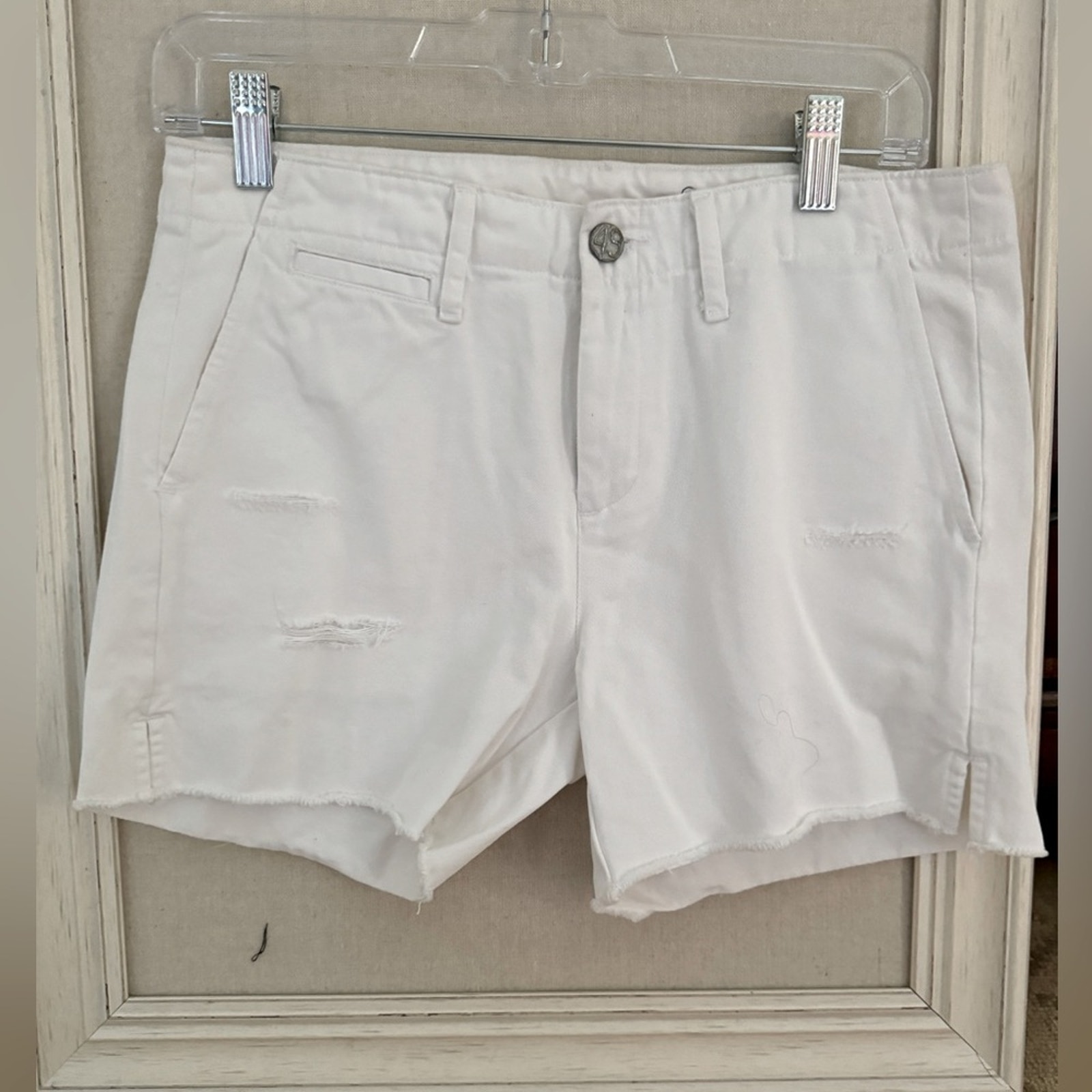 Adriano Goldschmied Supply White Twill Khaki short - Boy Fit Short - 25 NWOT