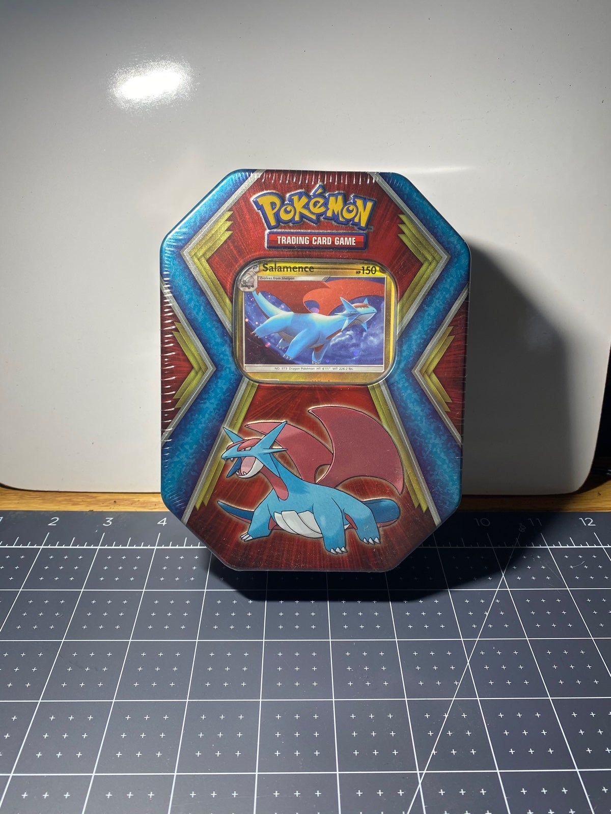 2018 Pokemon Cards Salamence Dragons Tin