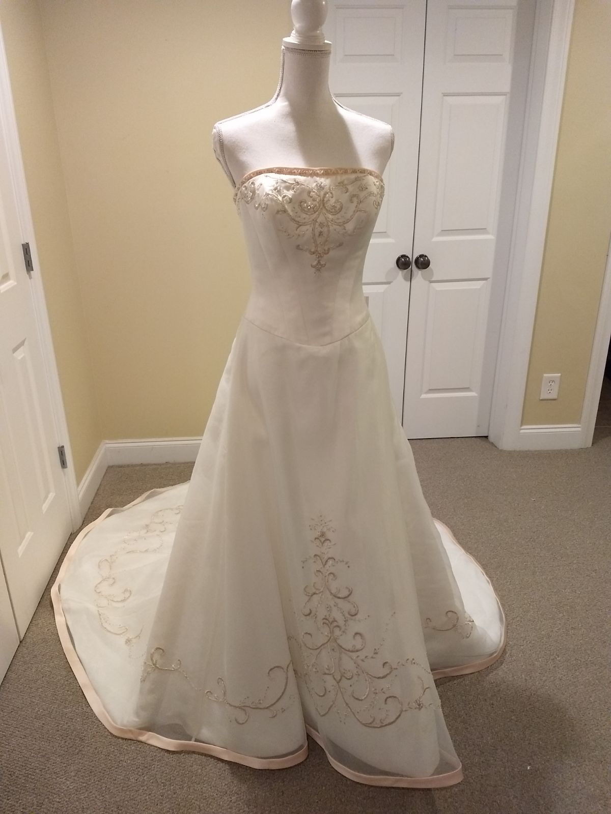 Wedding Dress By Davinci, Size 6