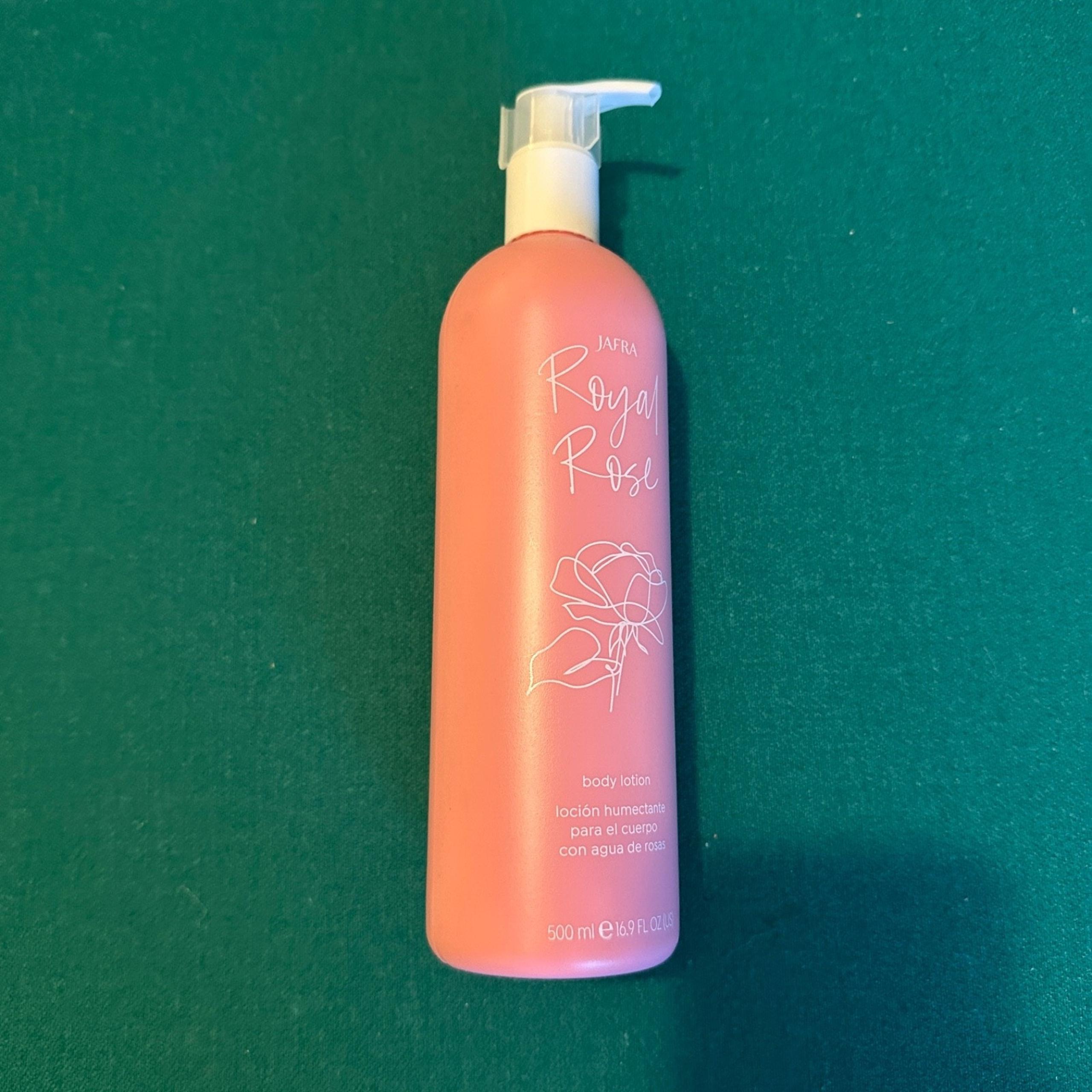 JAFRA Royal Rose Body Lotion 16.9 oz Hydrating Rose Water Moisturizer