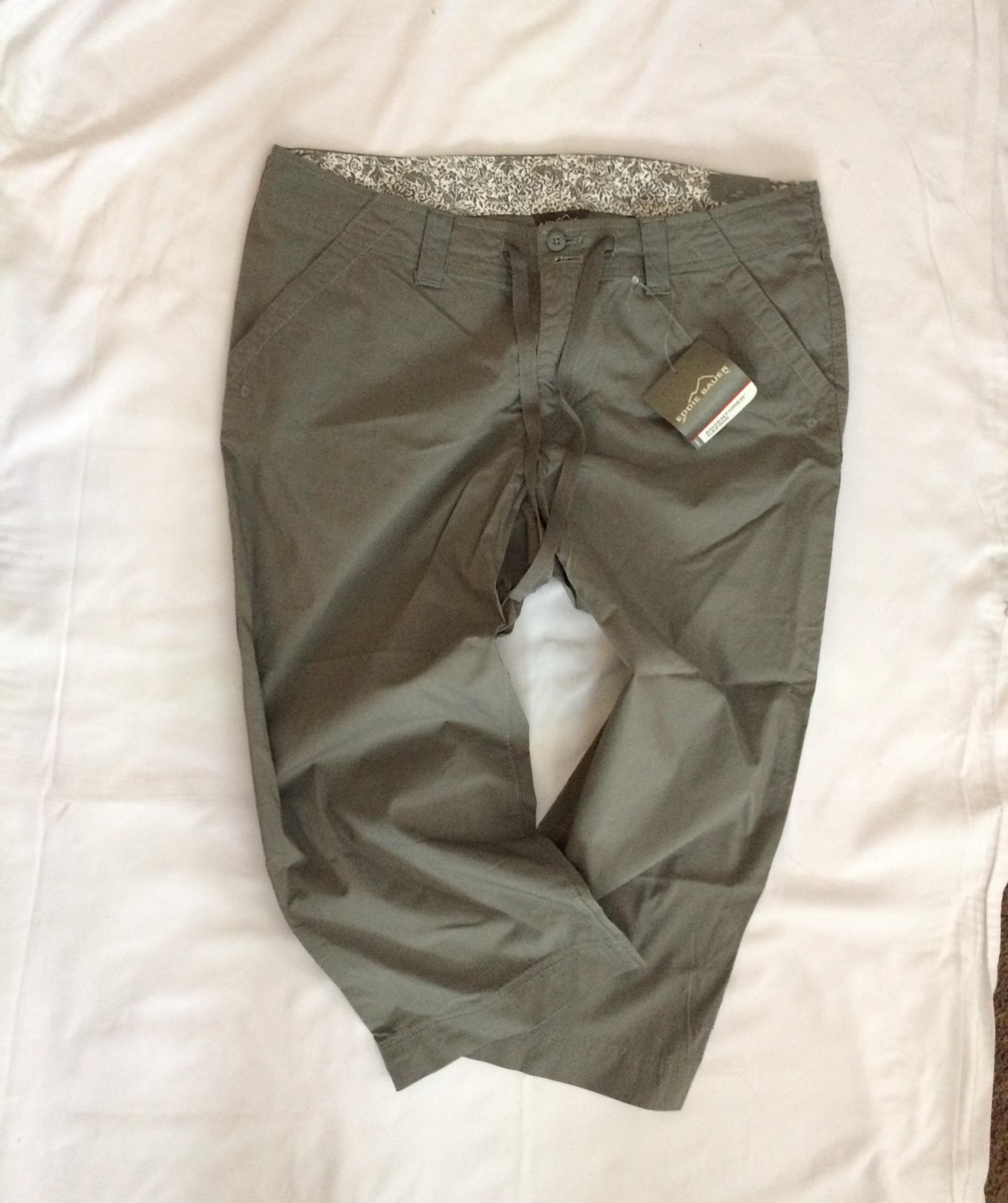 Eddie Bauer Capri Pants Sz 8
