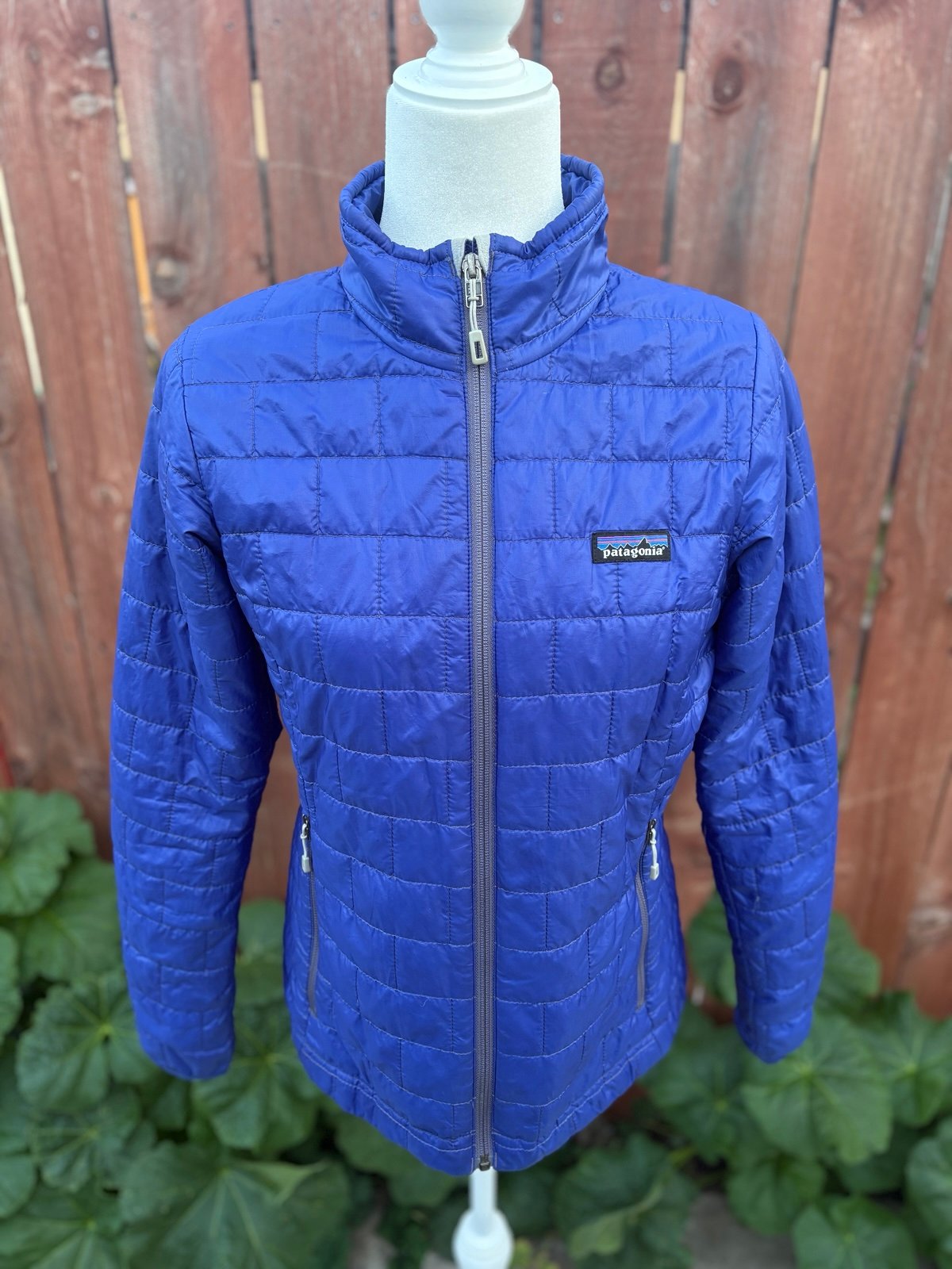 Patagonia Women's Nano Puff Blue Quilted Jacket Size Small