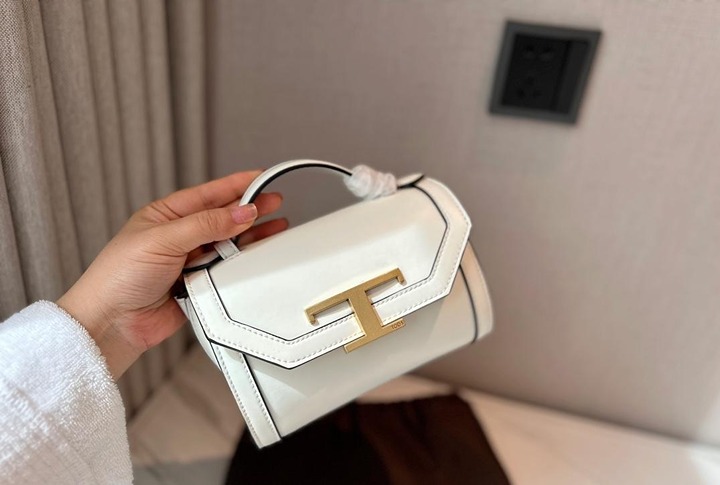 white handbag