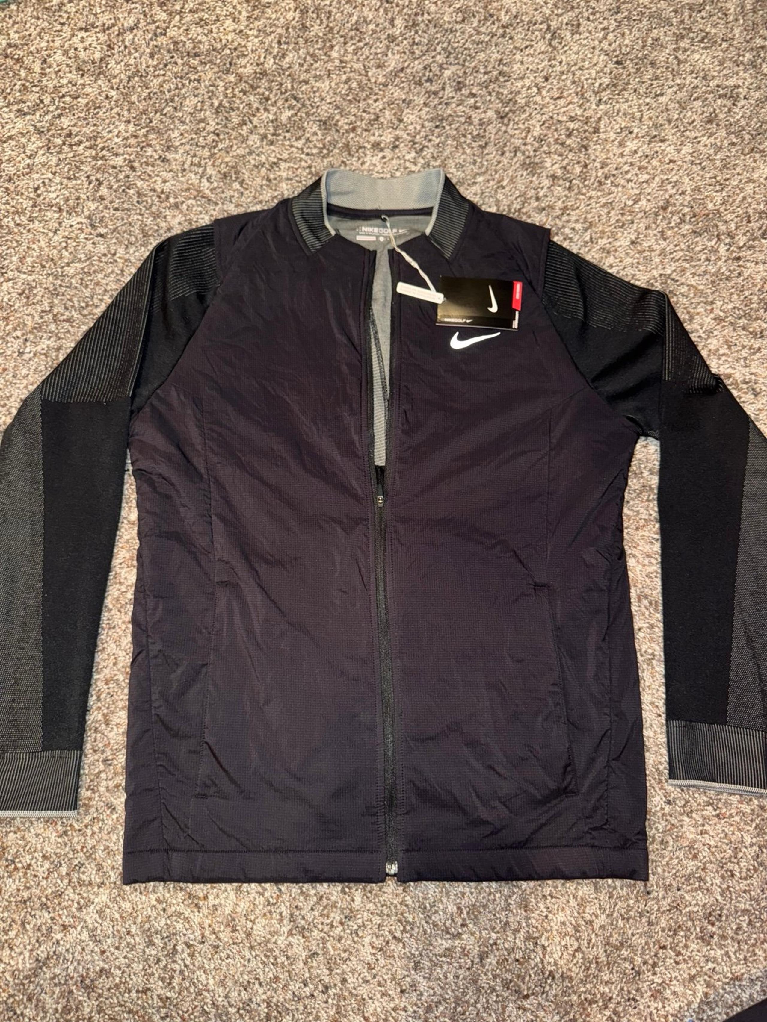 NWT $220 Nike golf men’s unisex black vest zip up jacket coat size small