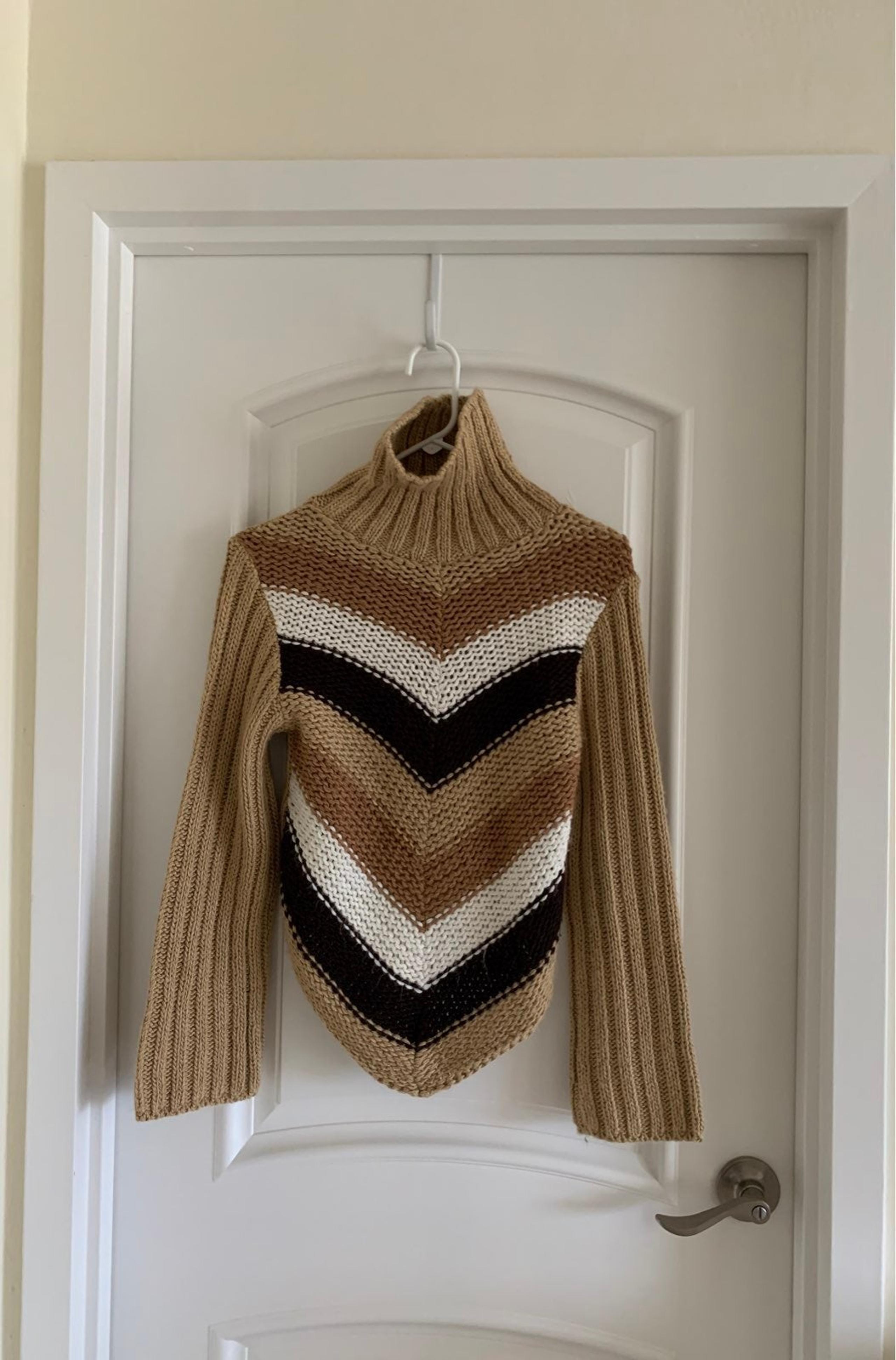 sharagano Sweater