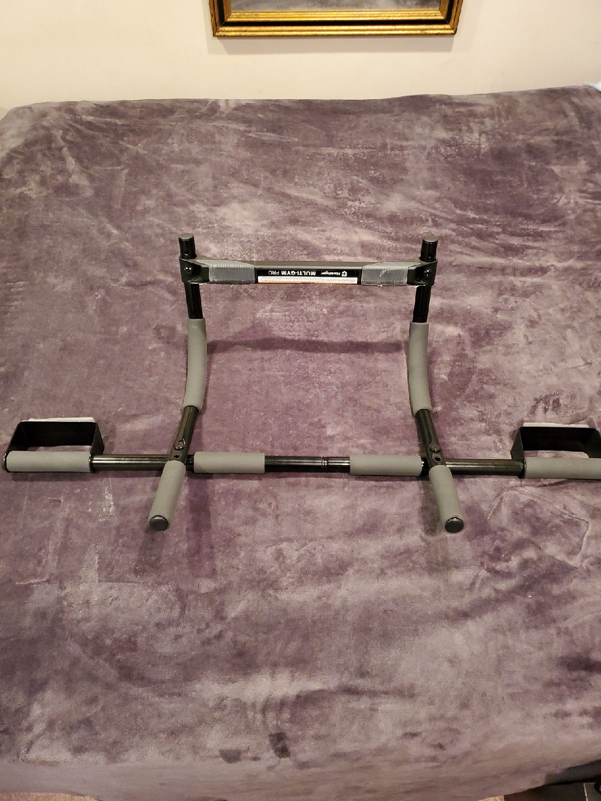 Pull up bar