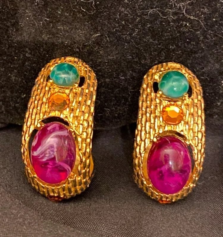 1980s Craft clip on earrings