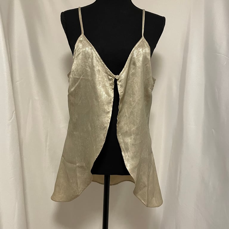 NWT Never Fully Dressed Women’s 10 Metallic Gold Midi Camisole Top open front