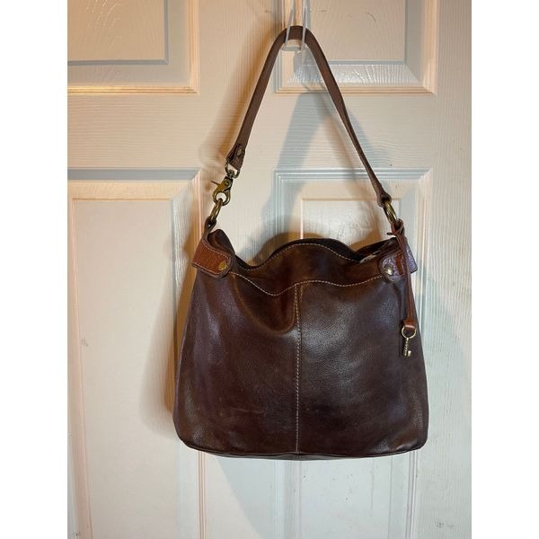 Fossil Brown leather Hobo Satchel bag with tan leather trims and strap front poc