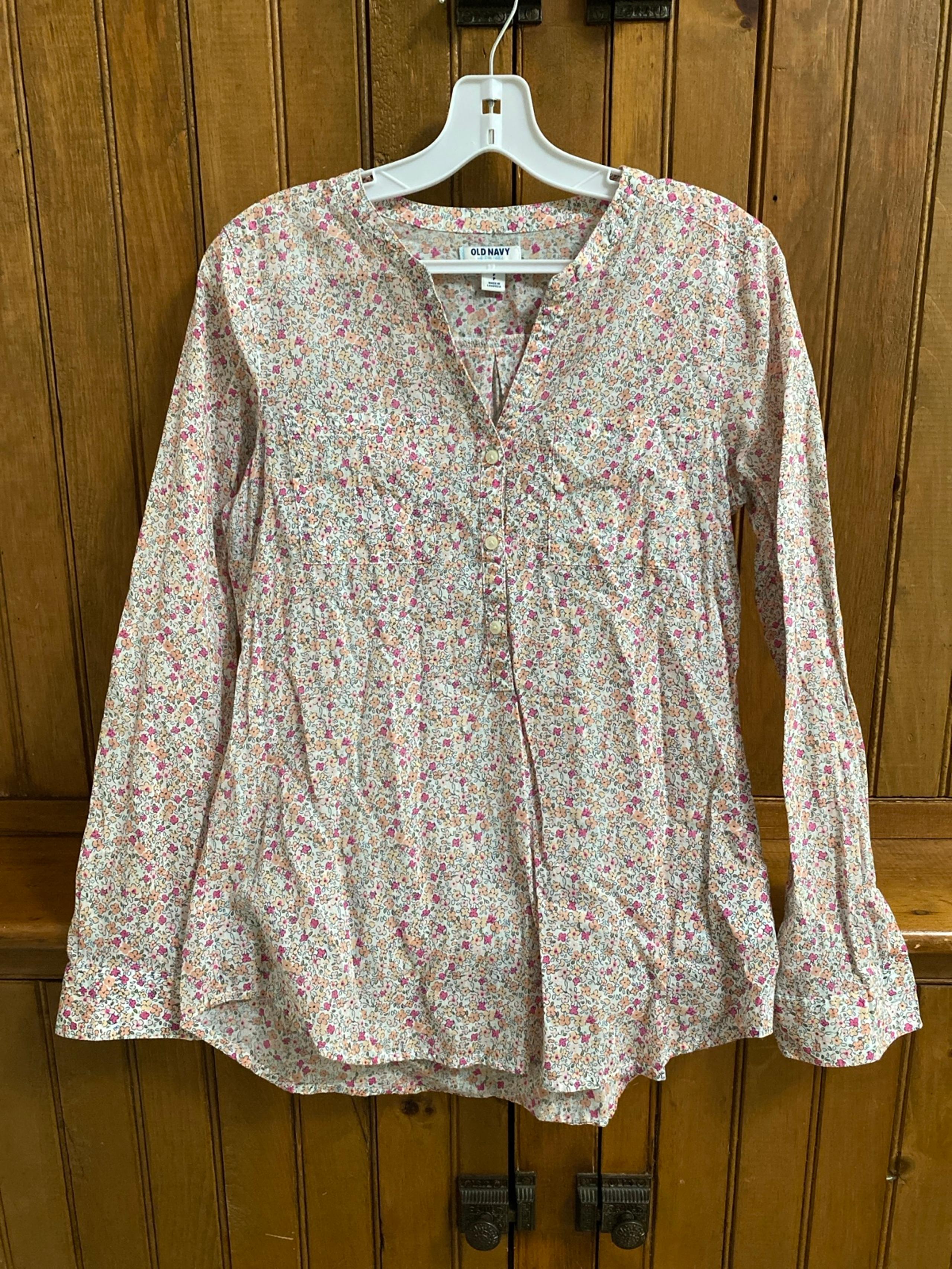Women’s small Old Navy long sleeve floral lightweight cotton S blouse shirt