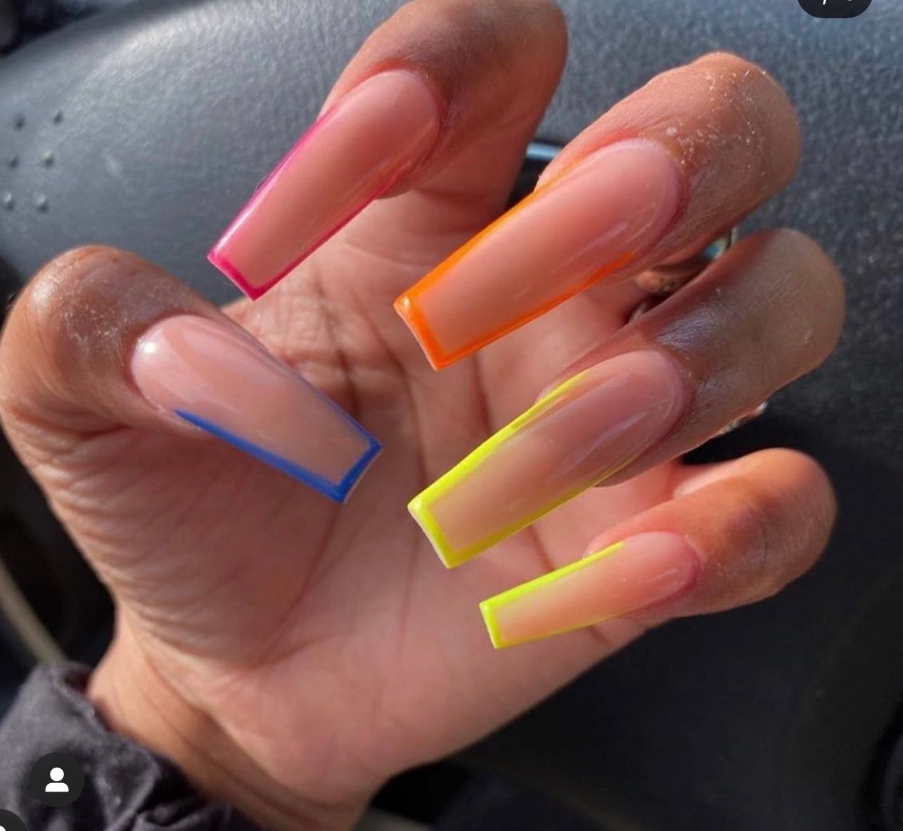 Press on nails