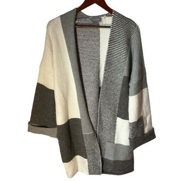 Cyrus Open Patchwork Coatigan/Sweater Coat. S. Grey and Cream Colorblock