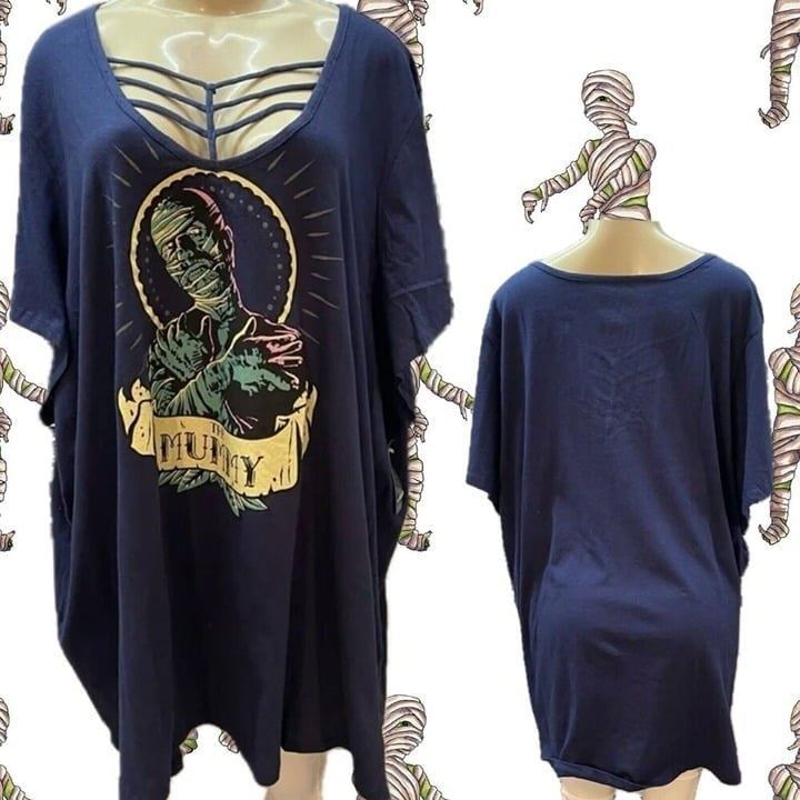 Universal Studios Plus 6 Navy Monsters Mummy Graphic Caged Neck Short Sleeve Tee