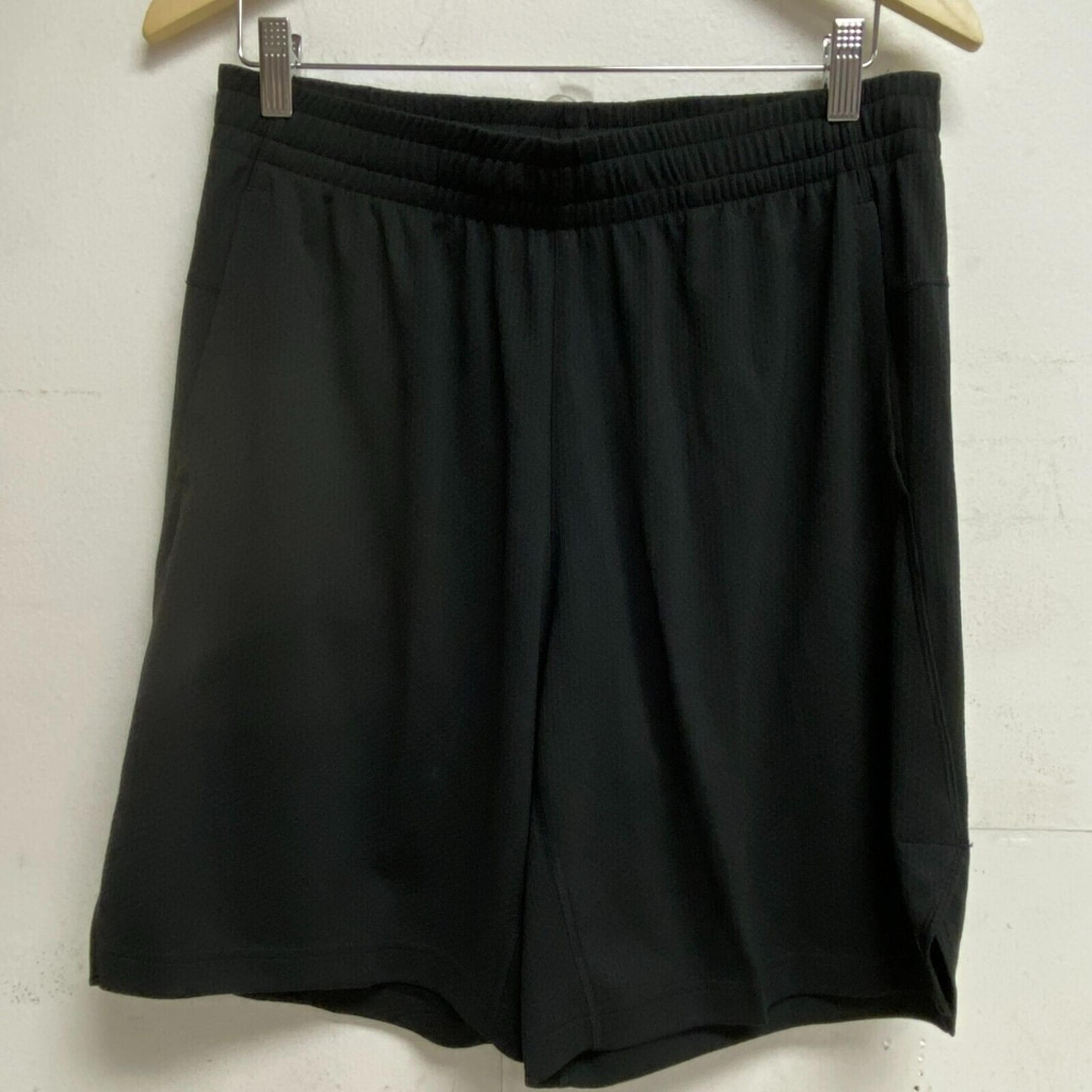 DSG Men's Textured Training Short Pure Black DAM20114 Sporty Trendy Size L