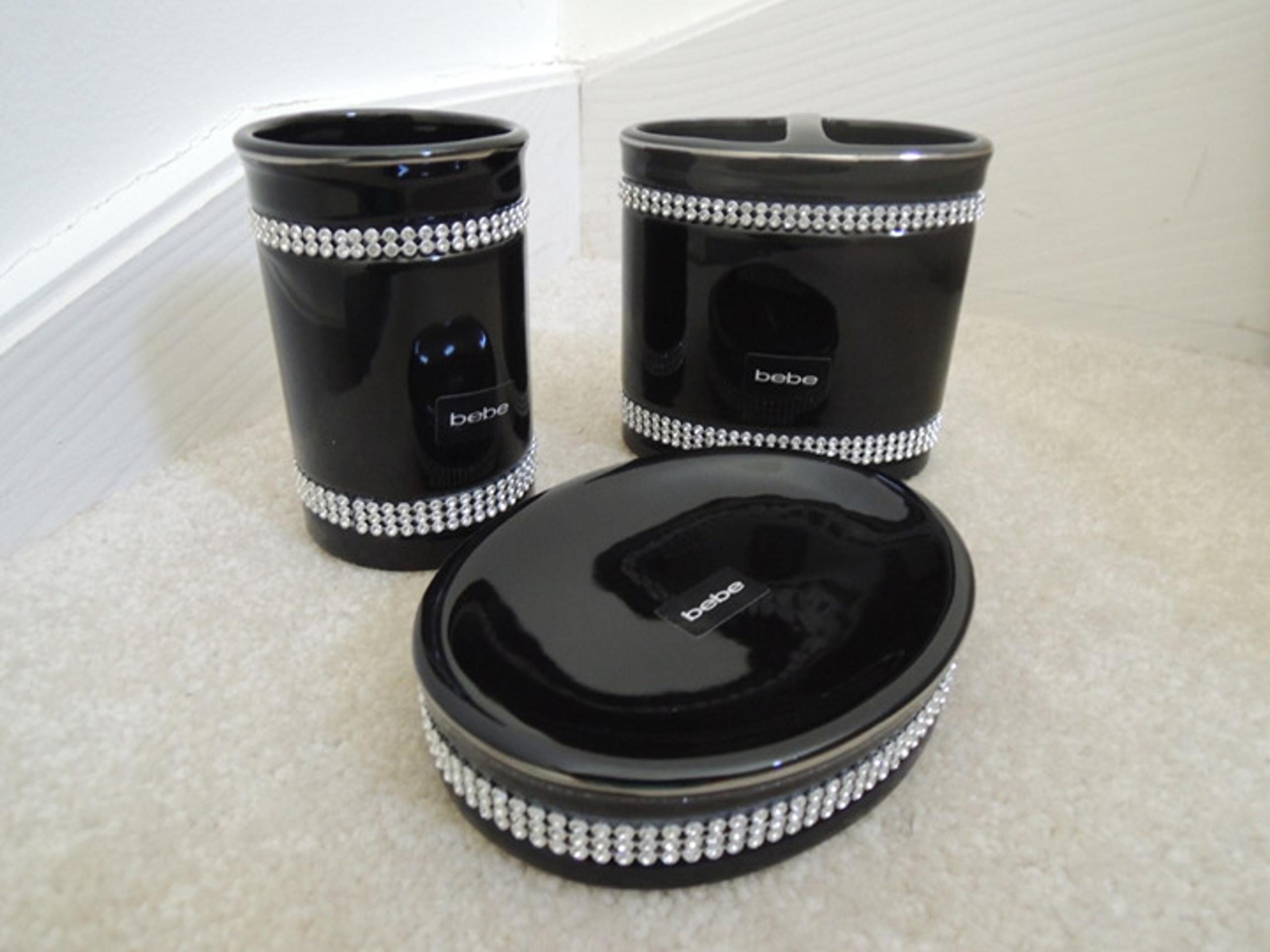 Bebe 3 Pc Bathroom Set Black Ceramic + Rhinestone Soap Dish/Tumbler/Holder NEW