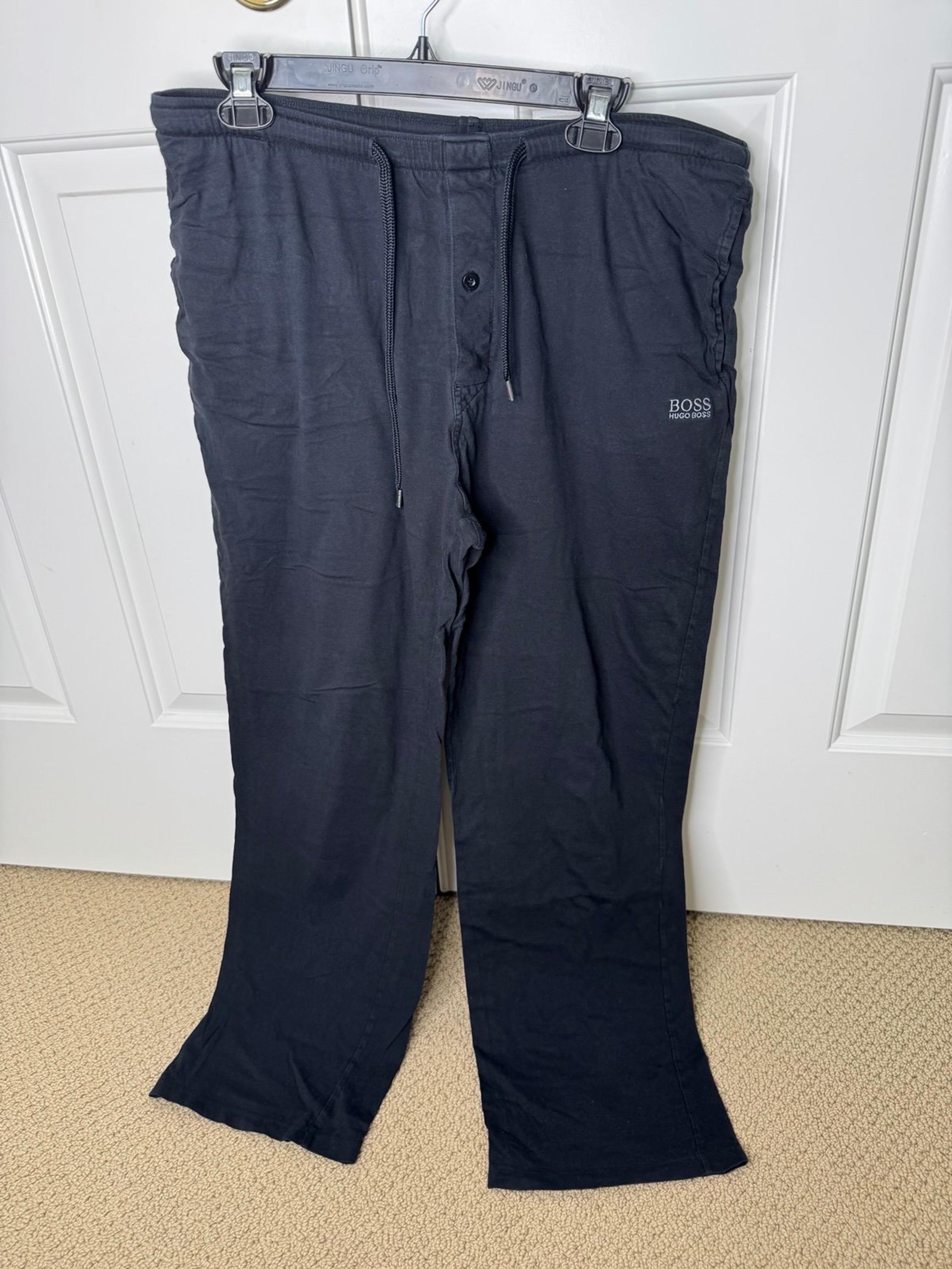Hugo Boss Sweats Sweatpants Pajamas Pants (Men’s Size Medium)