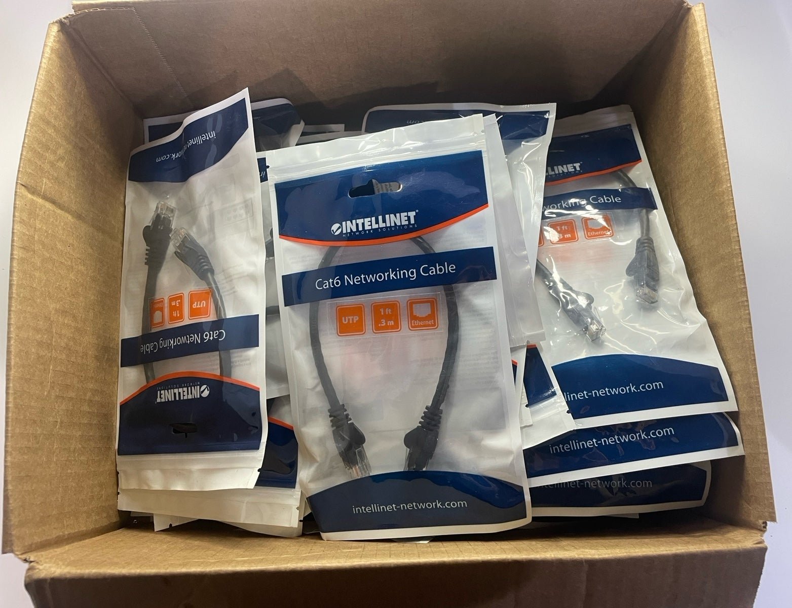 Bulk - Cat6 Ethernet Networking Solution Patch Cables - Intellinet