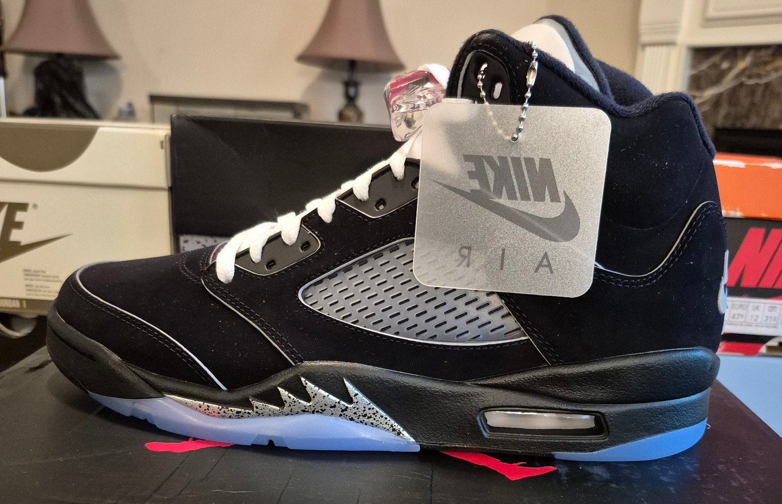 Jordan 5 Retro Black Metallic Reimagined 2025