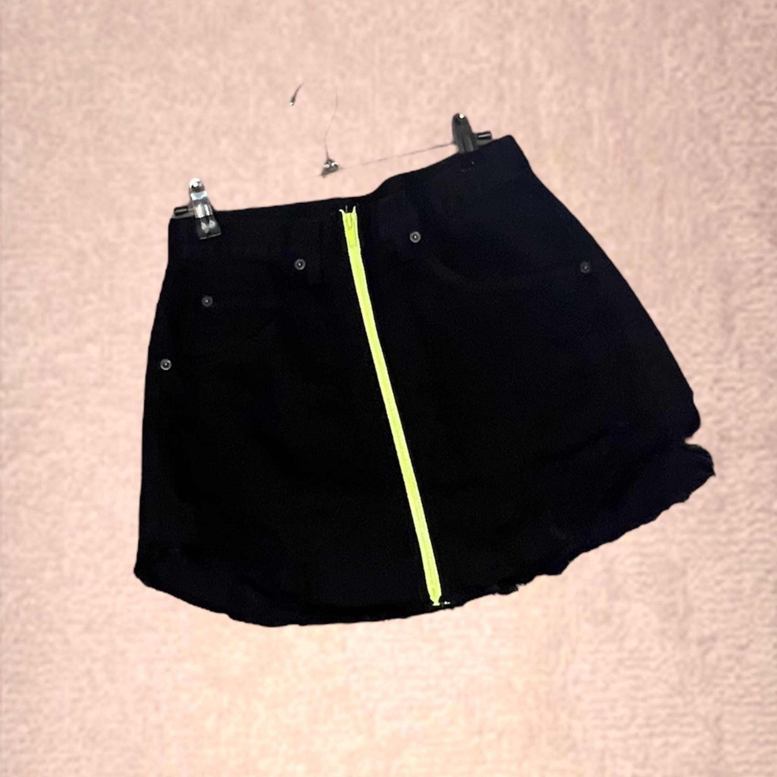 BNWOT Carmar Distressed Skirt with Neon Zipper