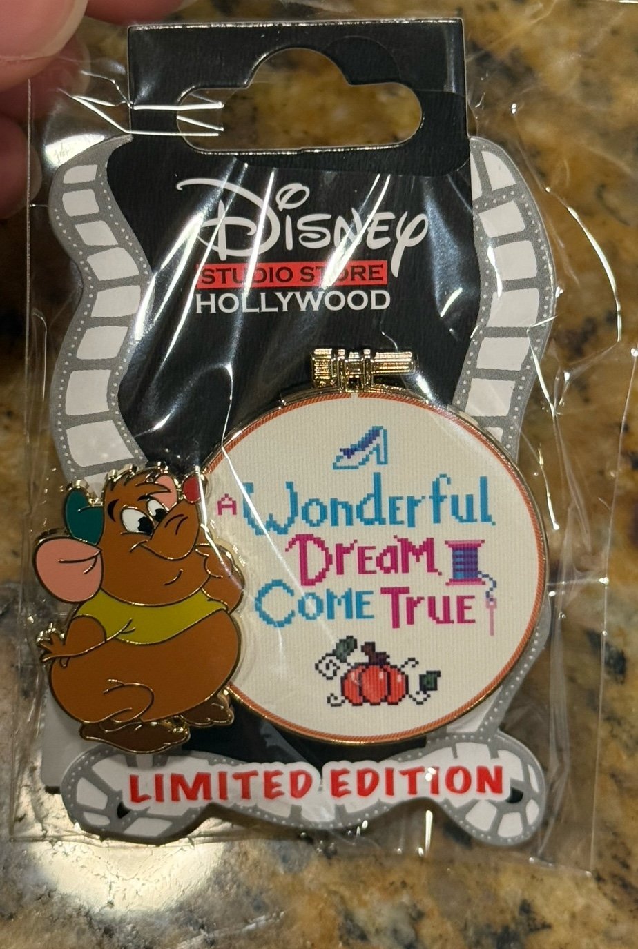 Disney DSSH Cross Stitch Gus Gus Limited Edition 400 Pin