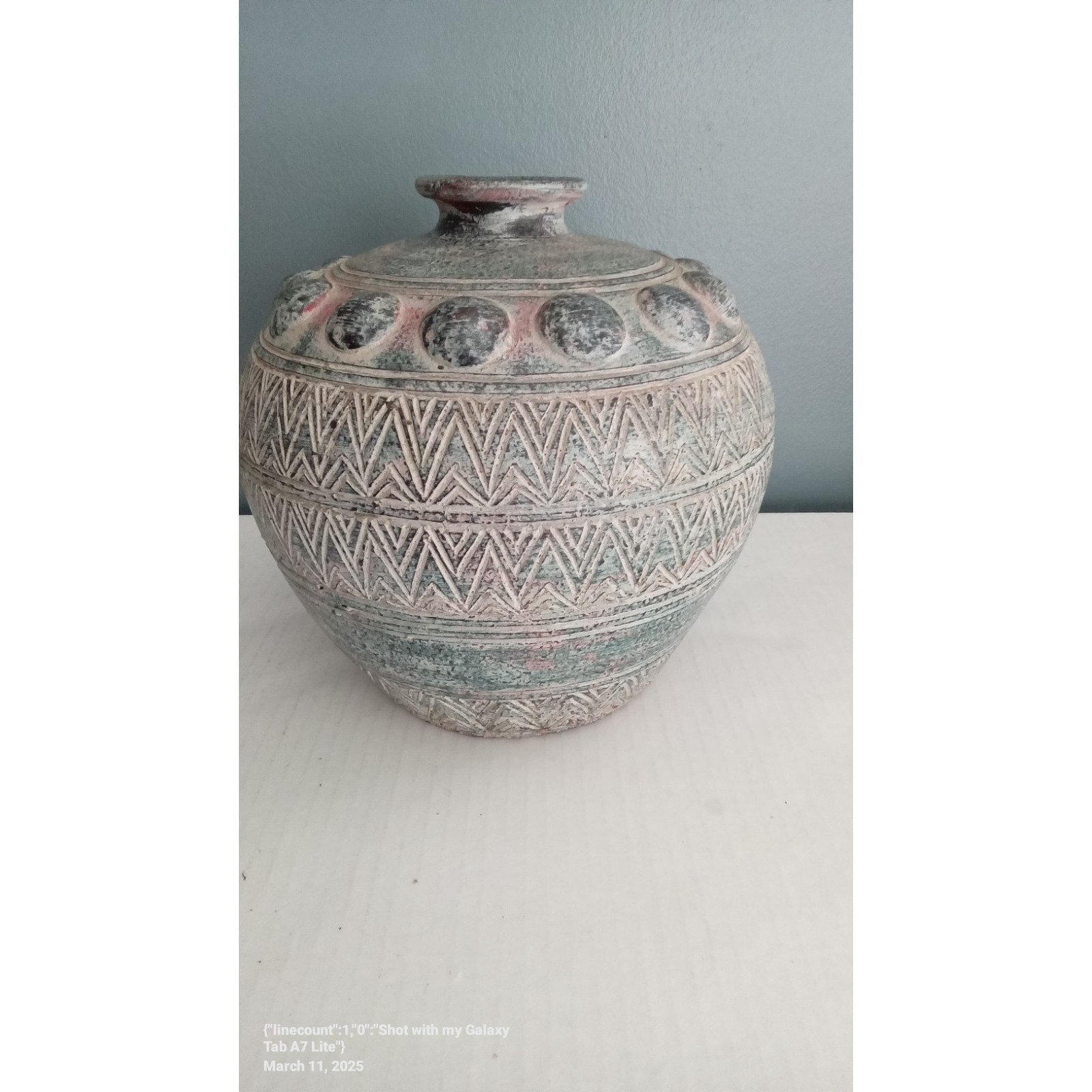 Etched Ceramic Vase Decorative Accent Vase Home Decor Unique Design