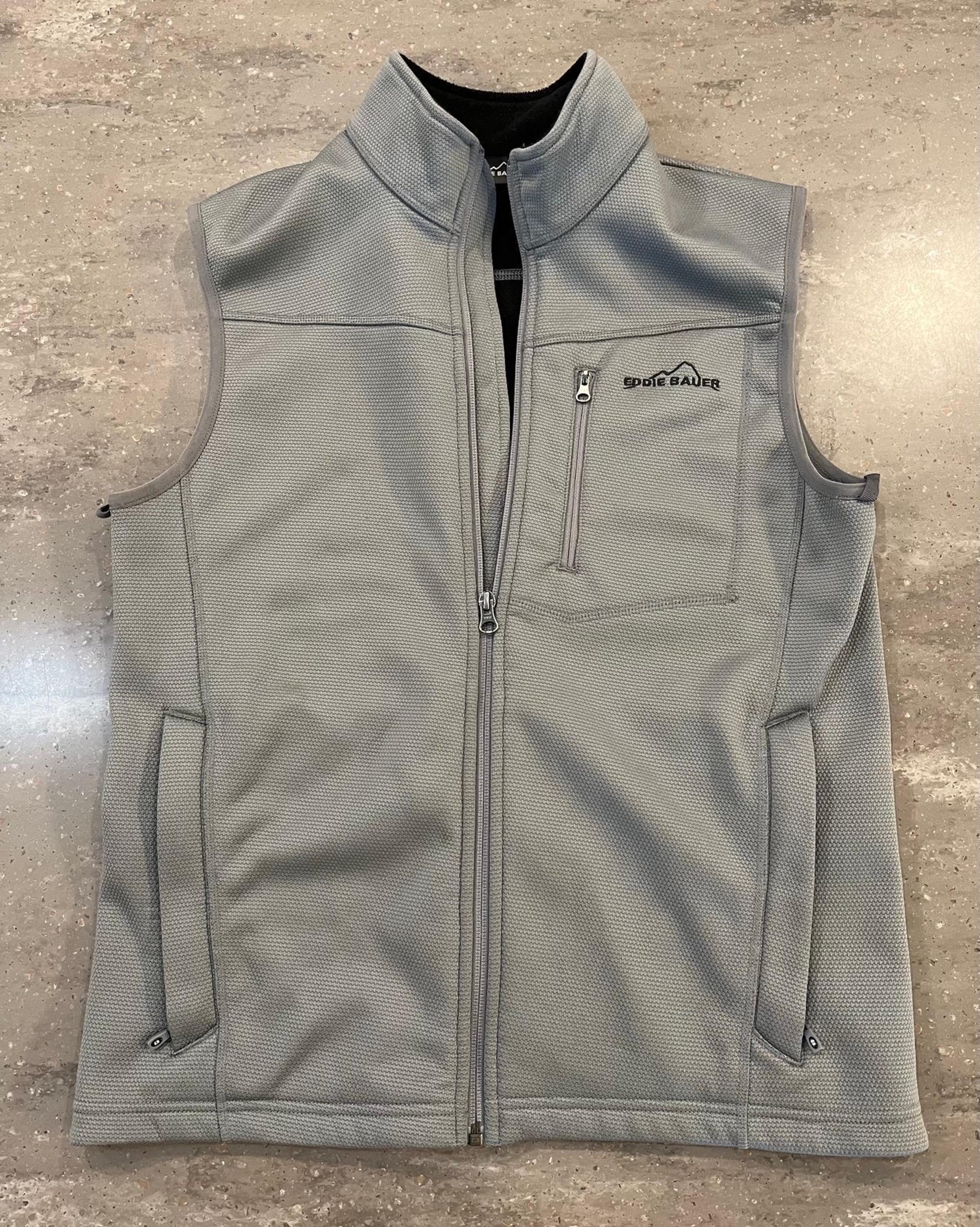 Men’s grey Eddie Bauer vest small