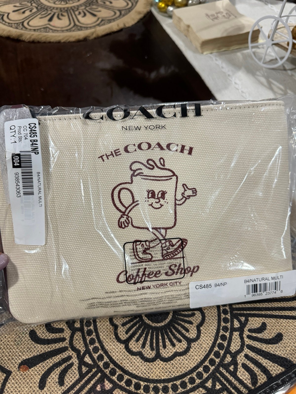 Coach Pouch