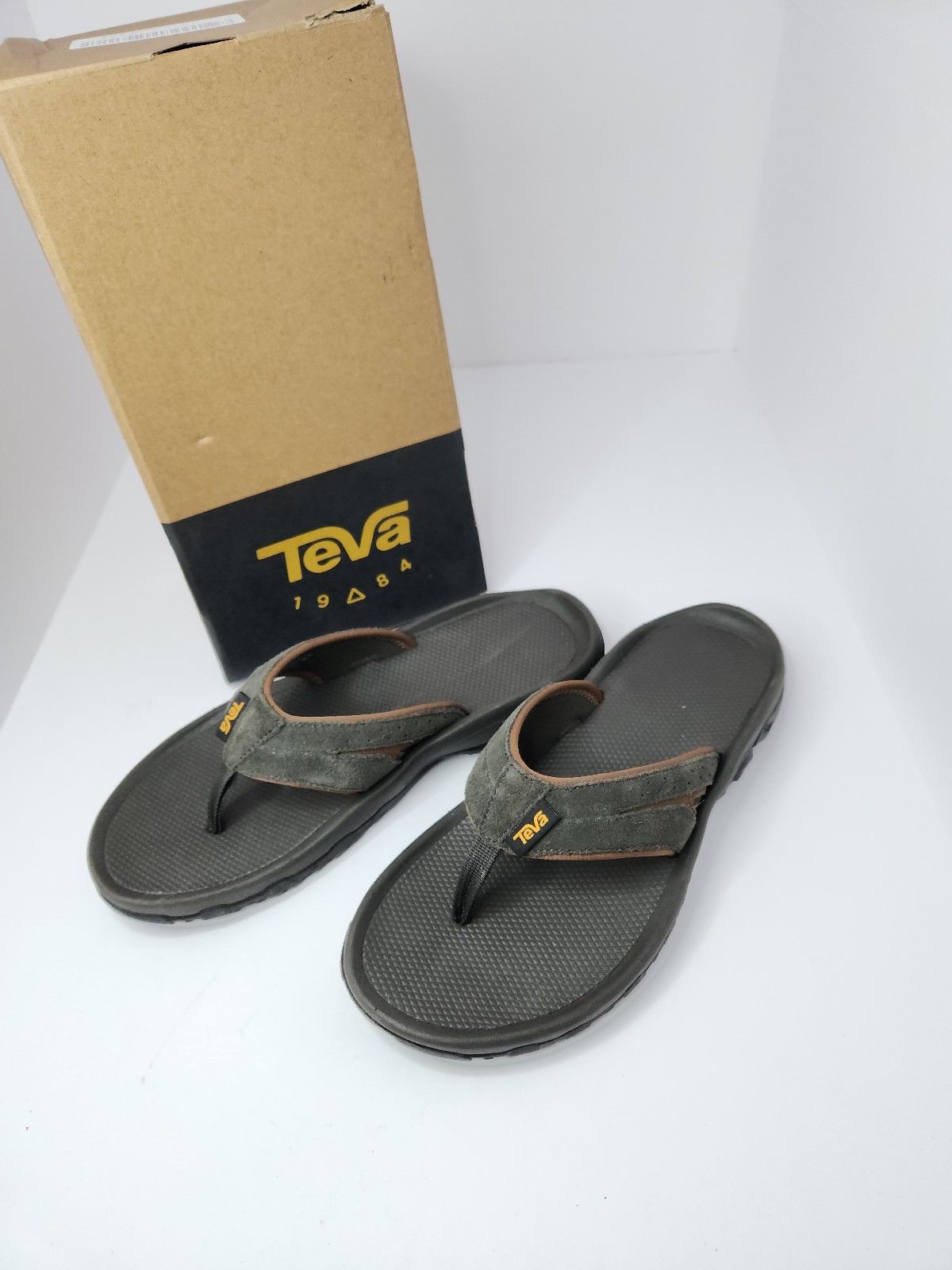 NWB Men's Teva KATAVI 2 THONG sz 9
